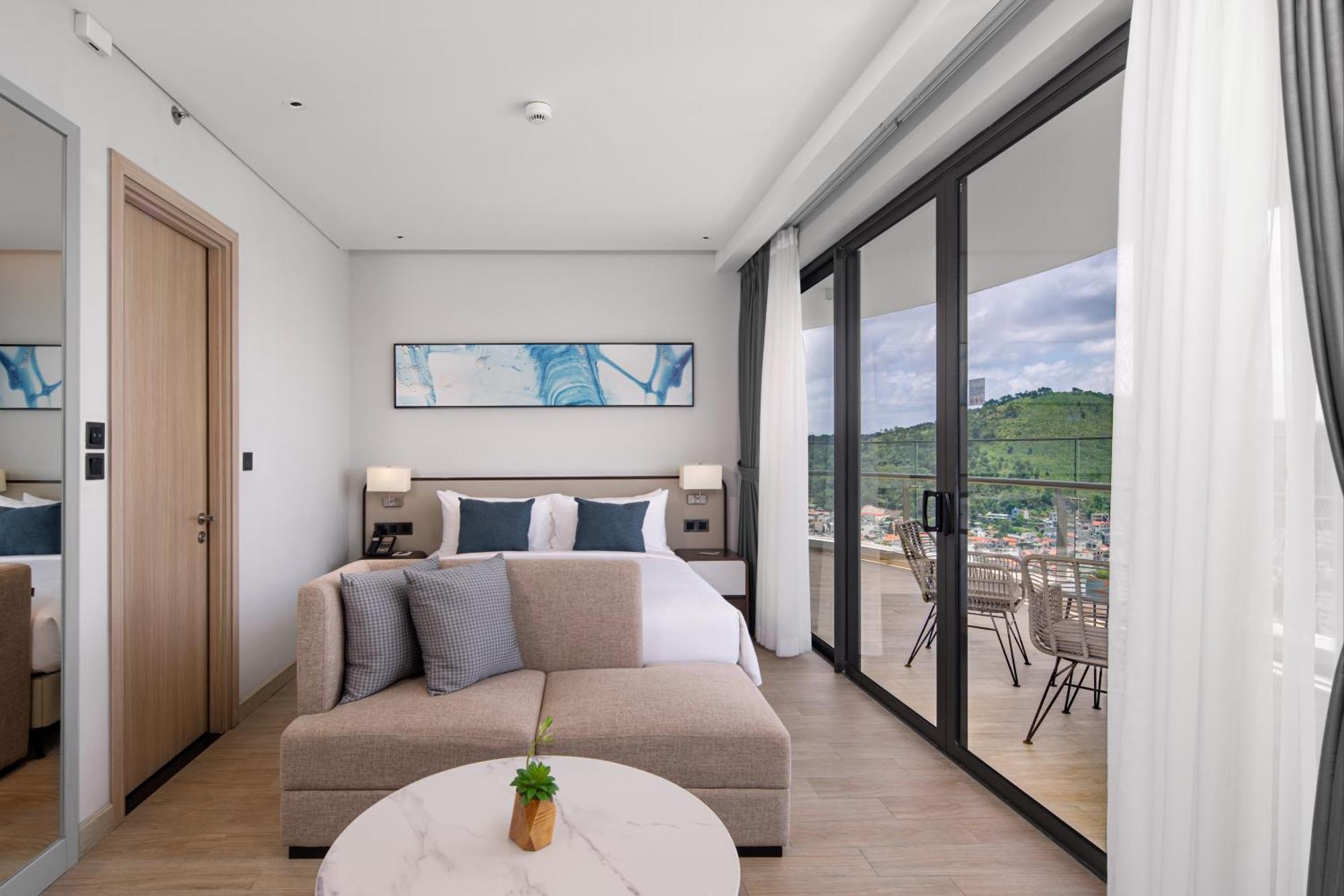 Citadines Marina Halong Hotel Ha Long