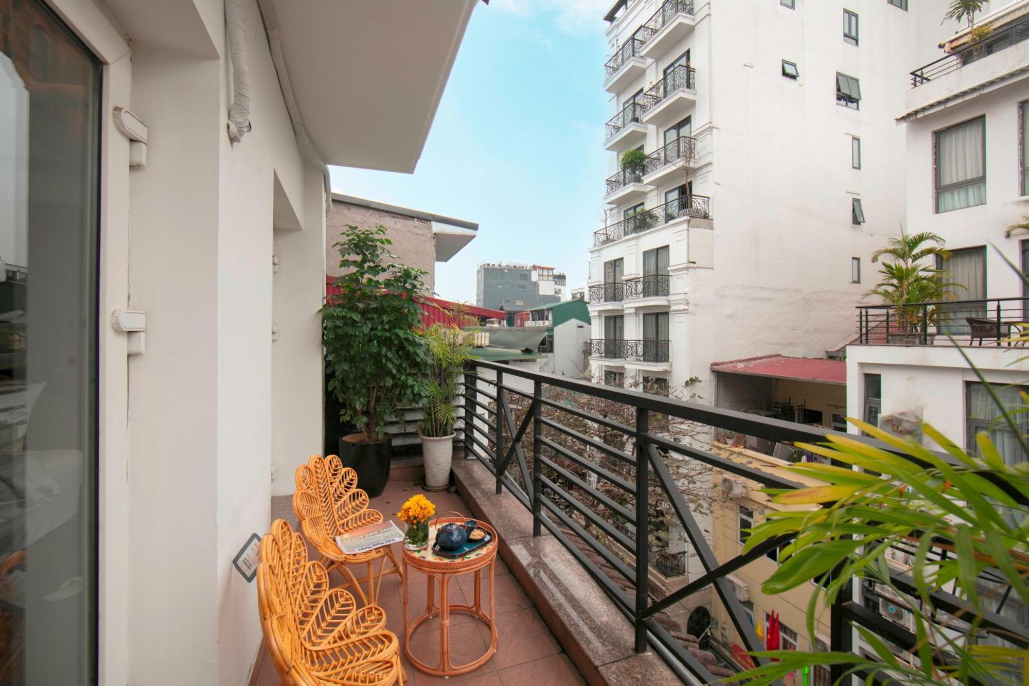 Center Silk Classic & Travel Hanoi