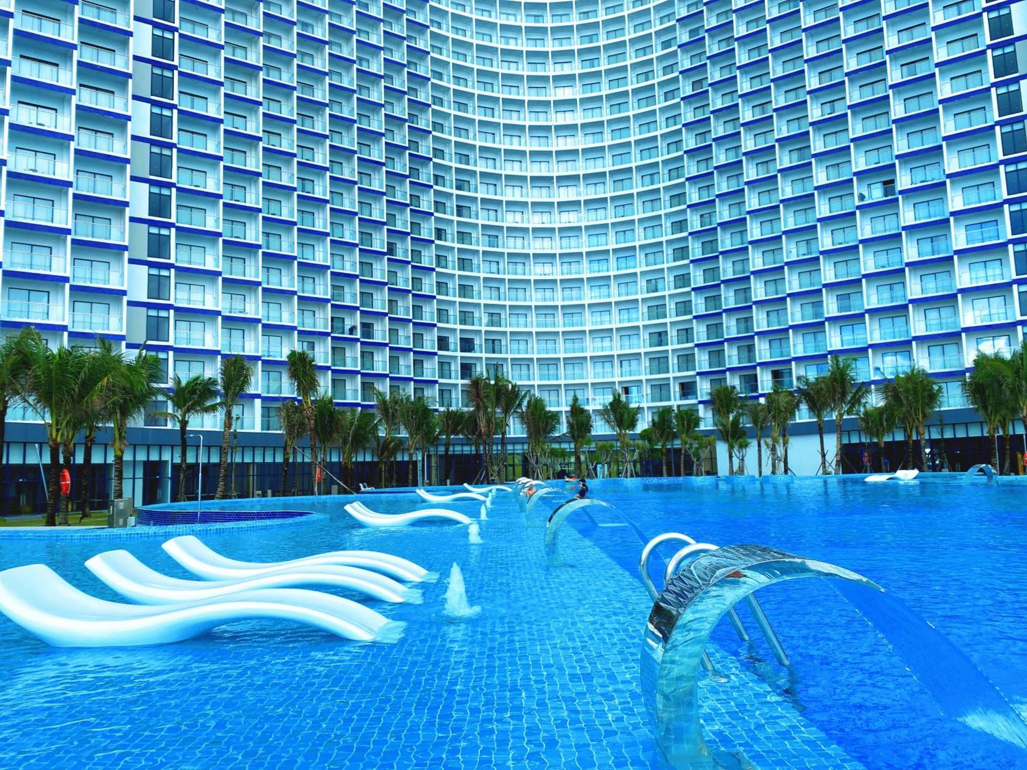 The Arena - Seaview Apartment *