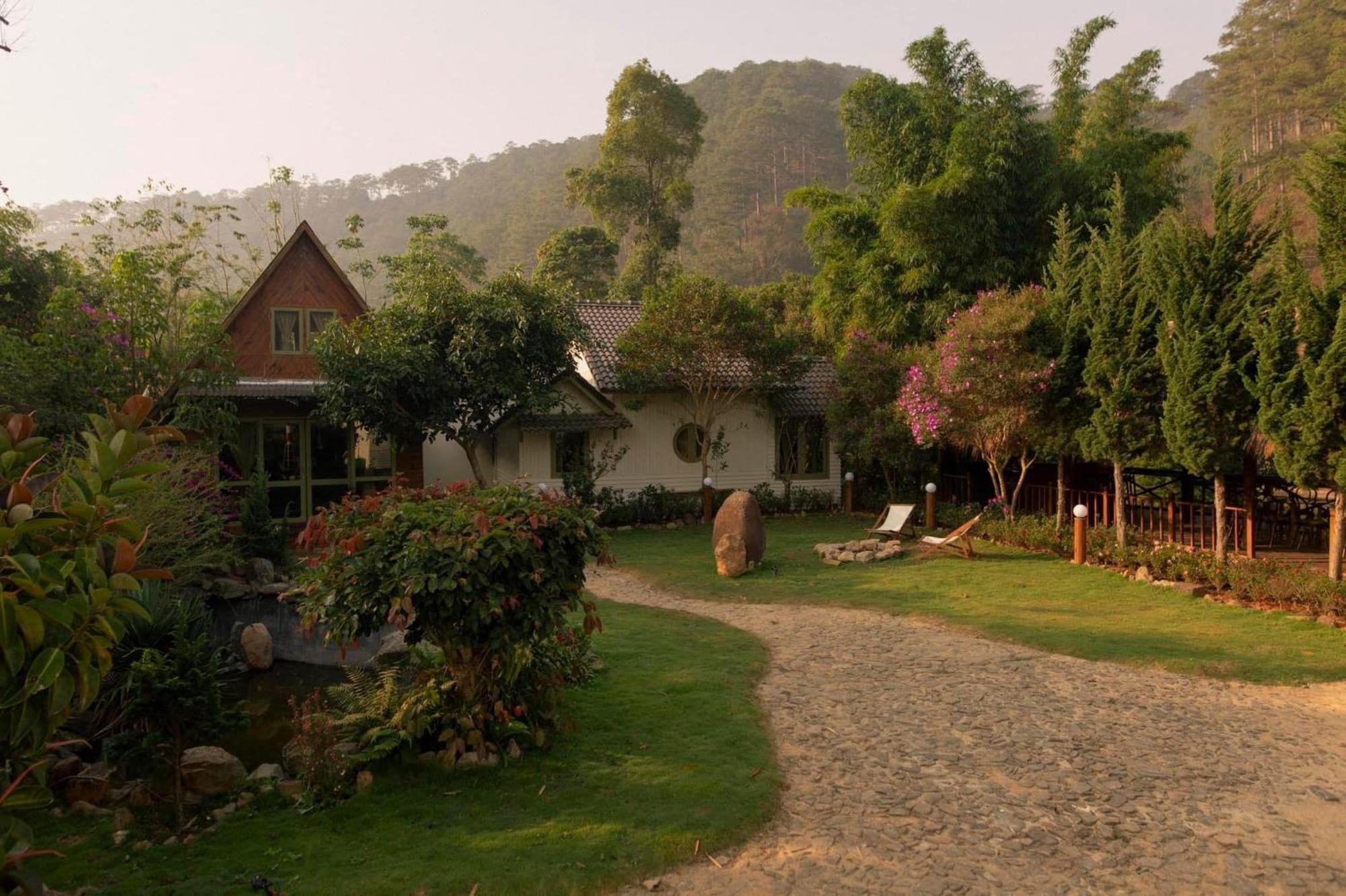 Villa Lang Tinh Mo - Da Lat *