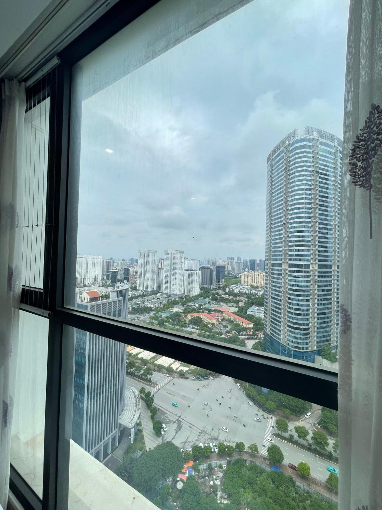 - Vinhomes Skylake - Luxury Services - Galaxyhouse Apartment