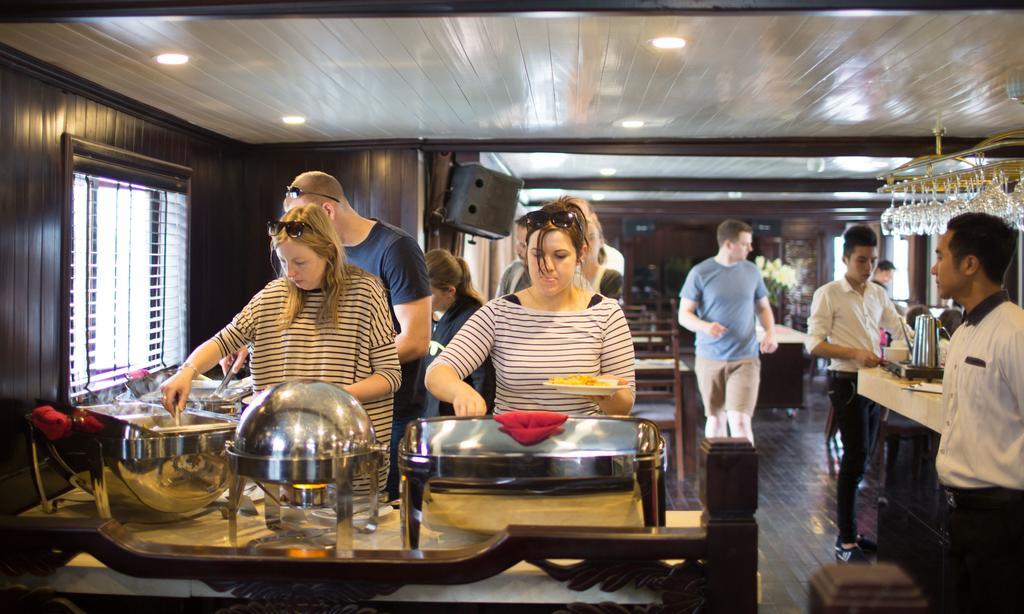 Halong Aclass Stellar Cruise  4*
