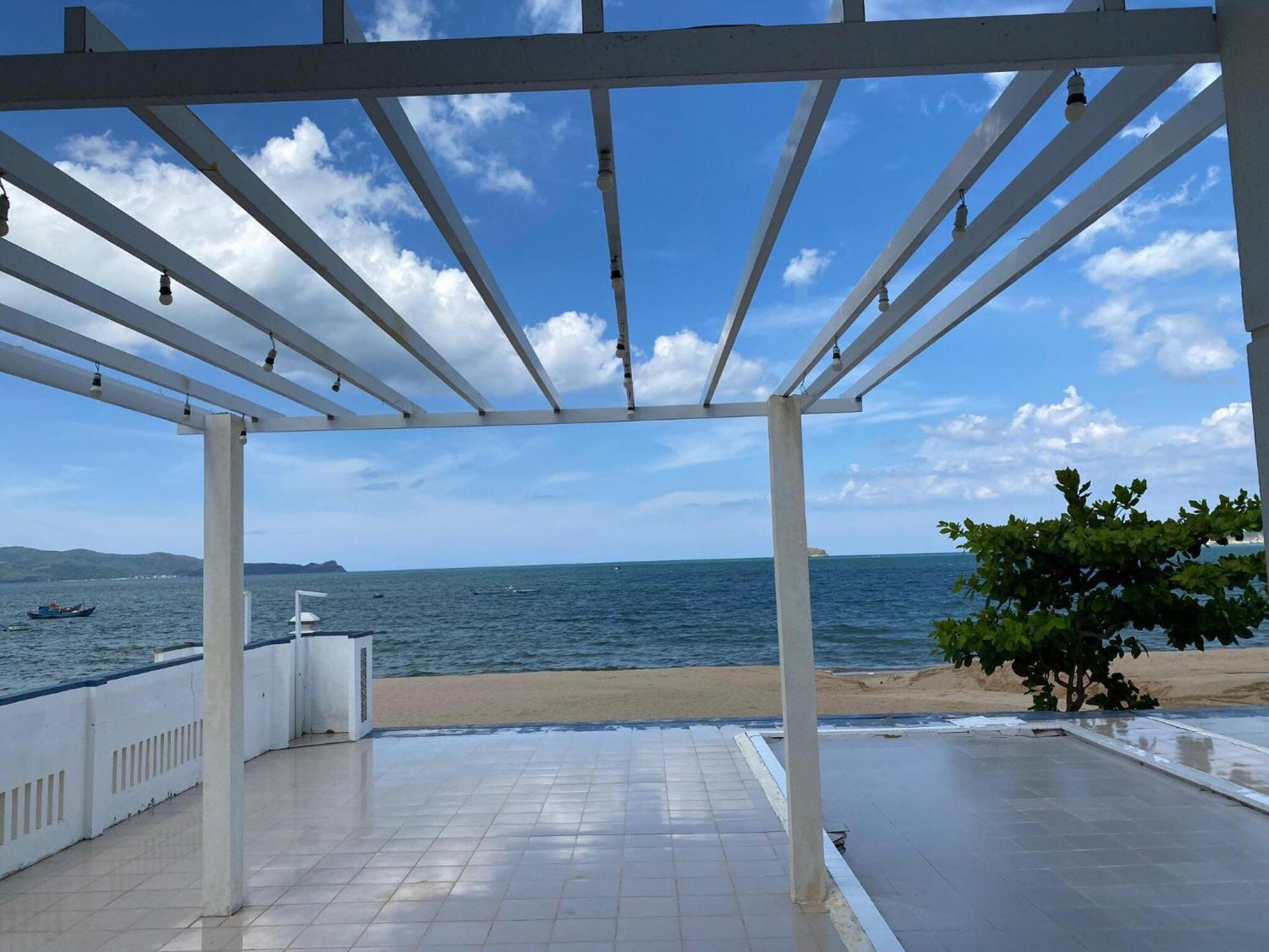 Villa La Maison Ganh Do Phu Yen