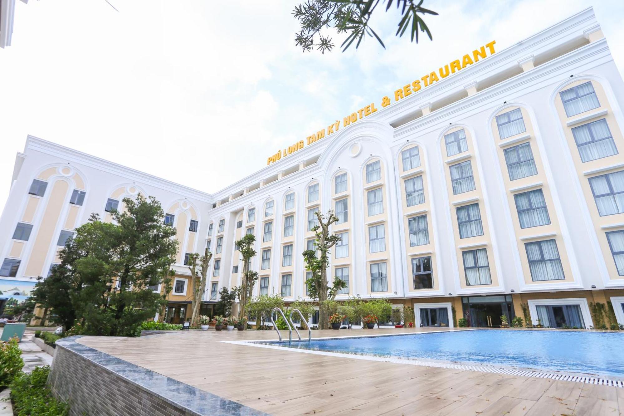 Phu Long & Restaurant 4* Tam Ky