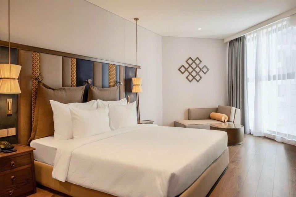 Apec Mandala 5* Mũi Né