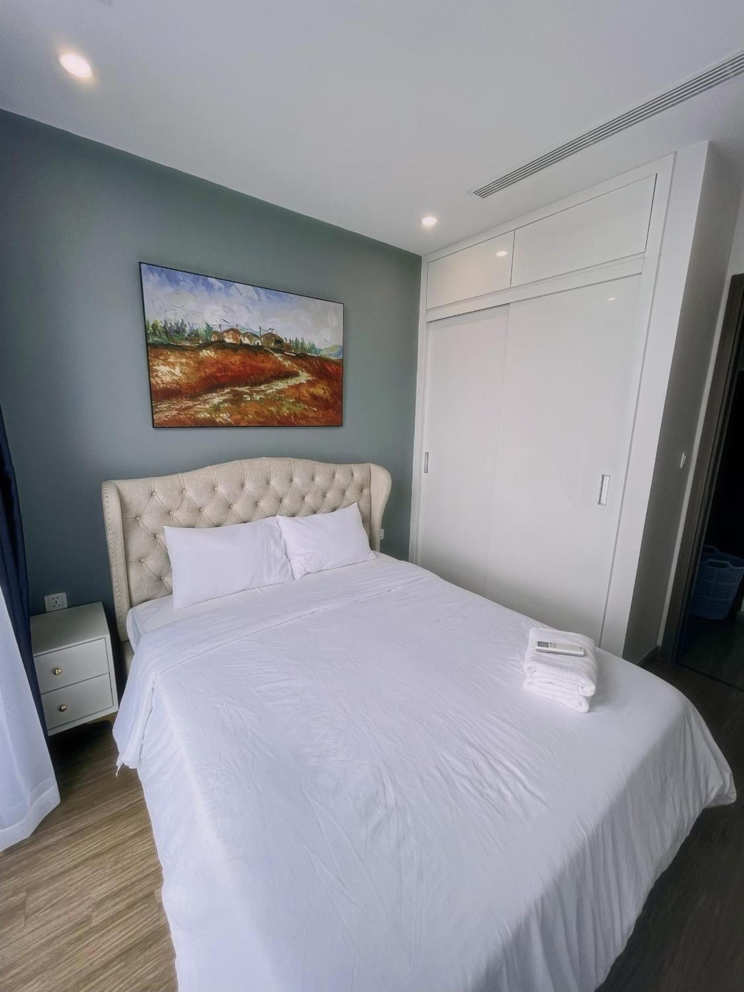 - Vinhomes Skylake - Luxury Services - Galaxyhouse Apartment Hanoi