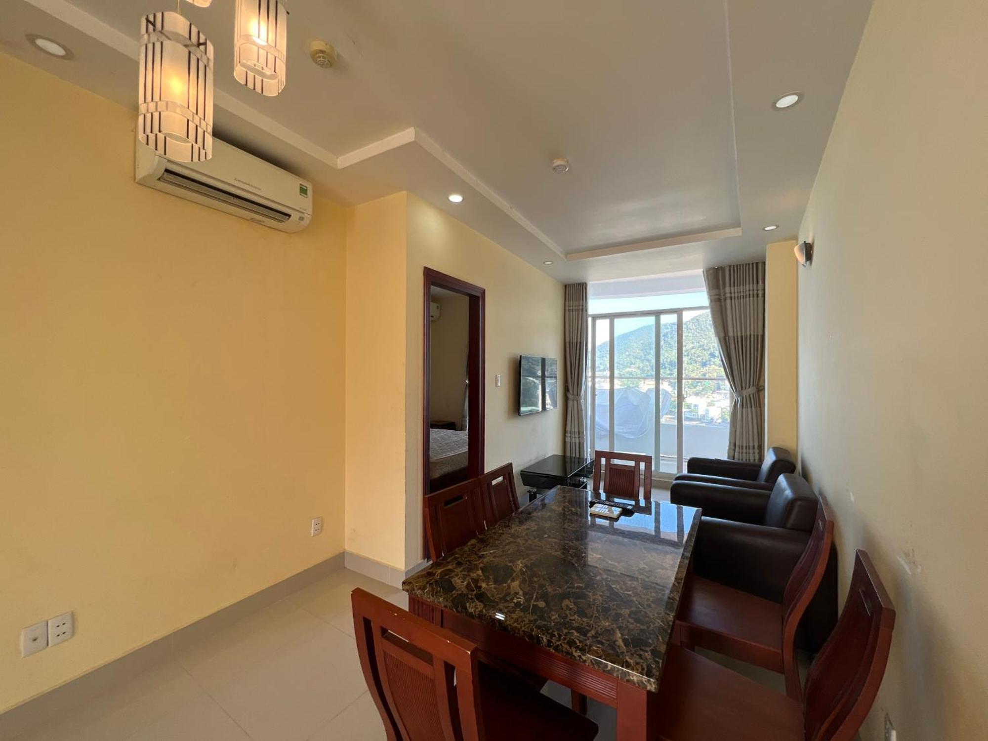 Vungtau Grand Strip 1