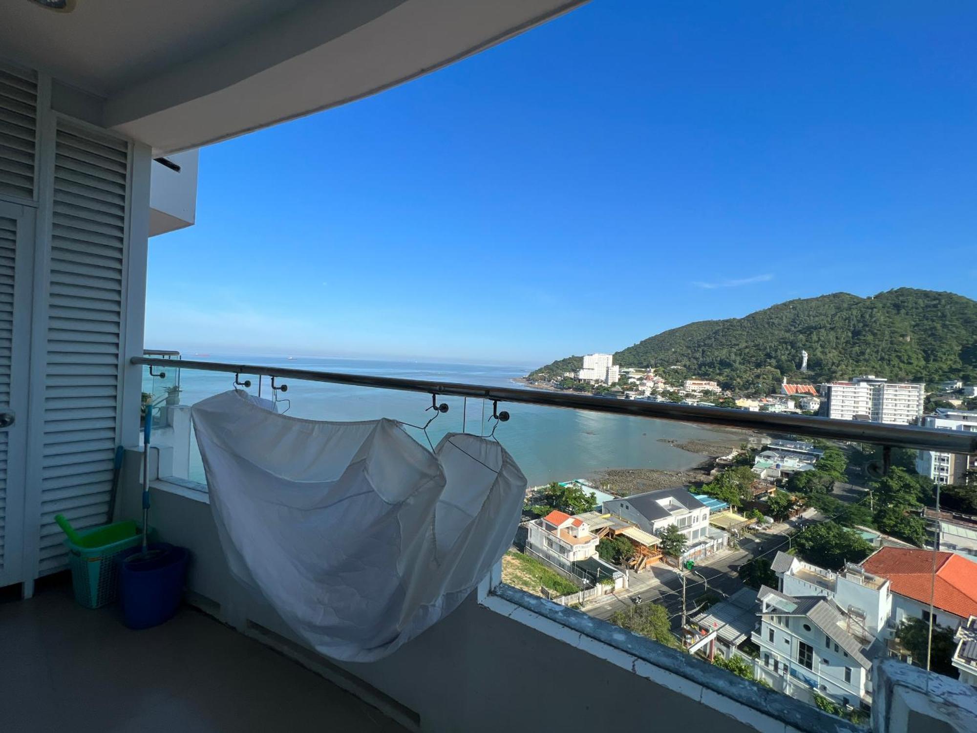 Vungtau Grand Strip 1