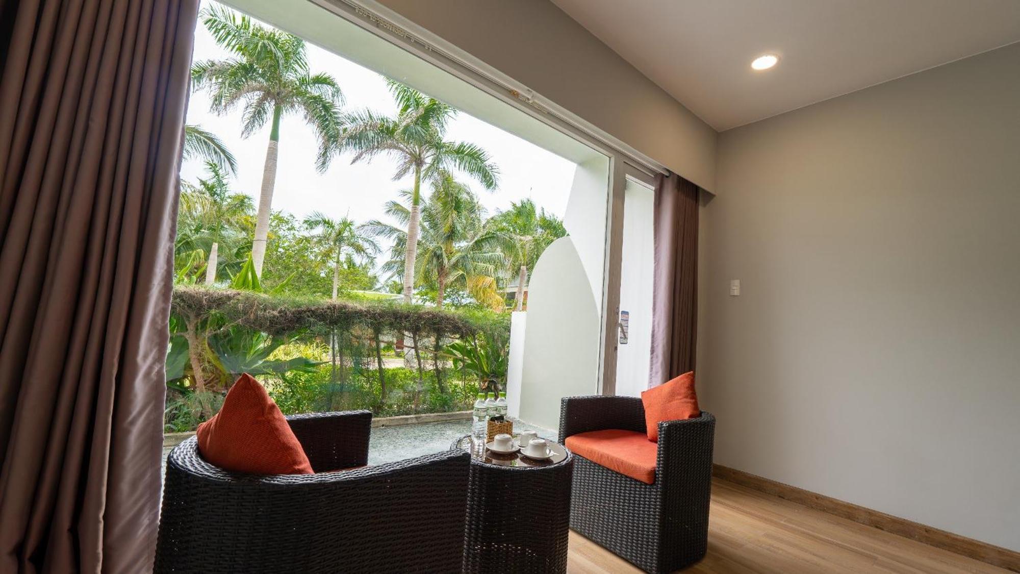 Resort Sandunes & 4*