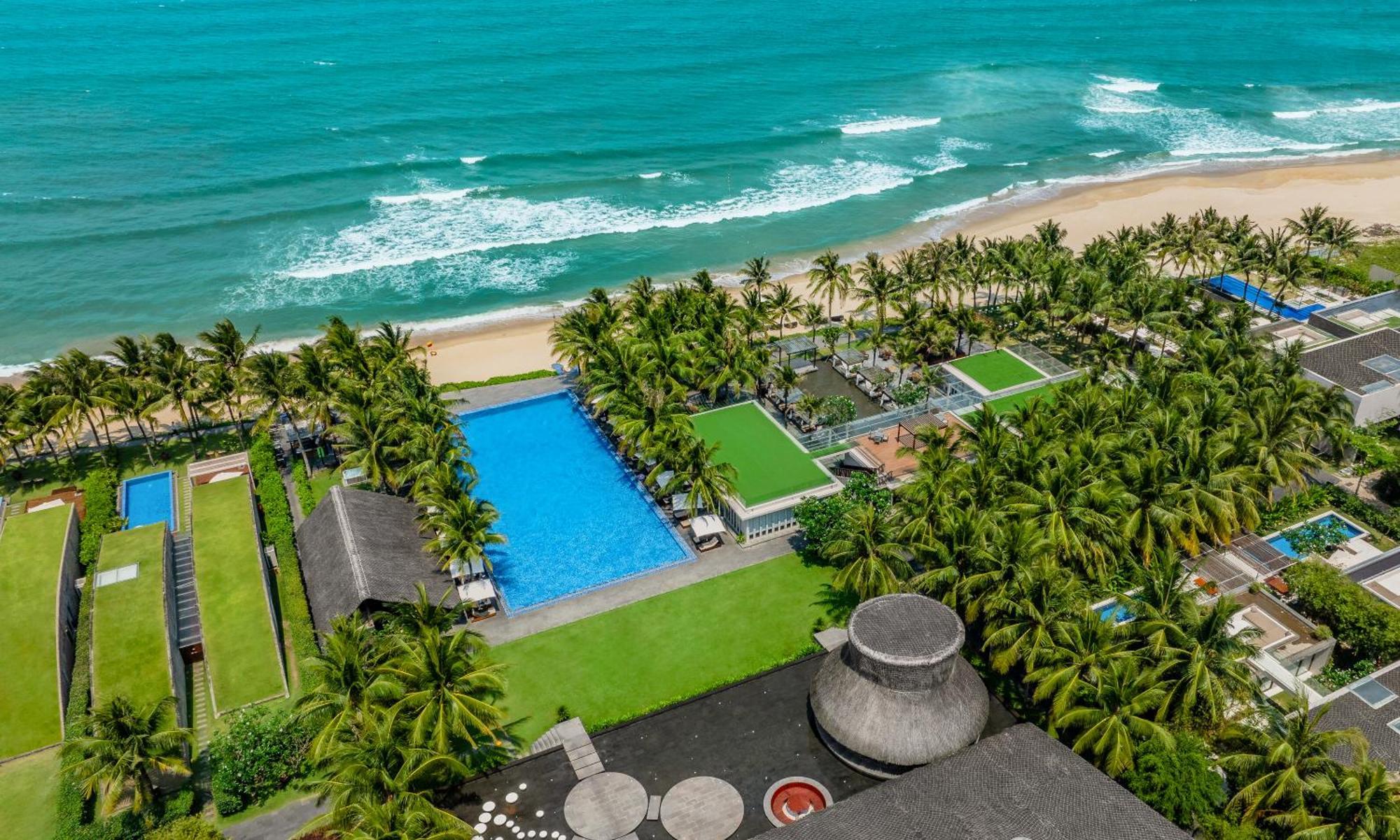 Naman Retreat Khu nghỉ mát 5*