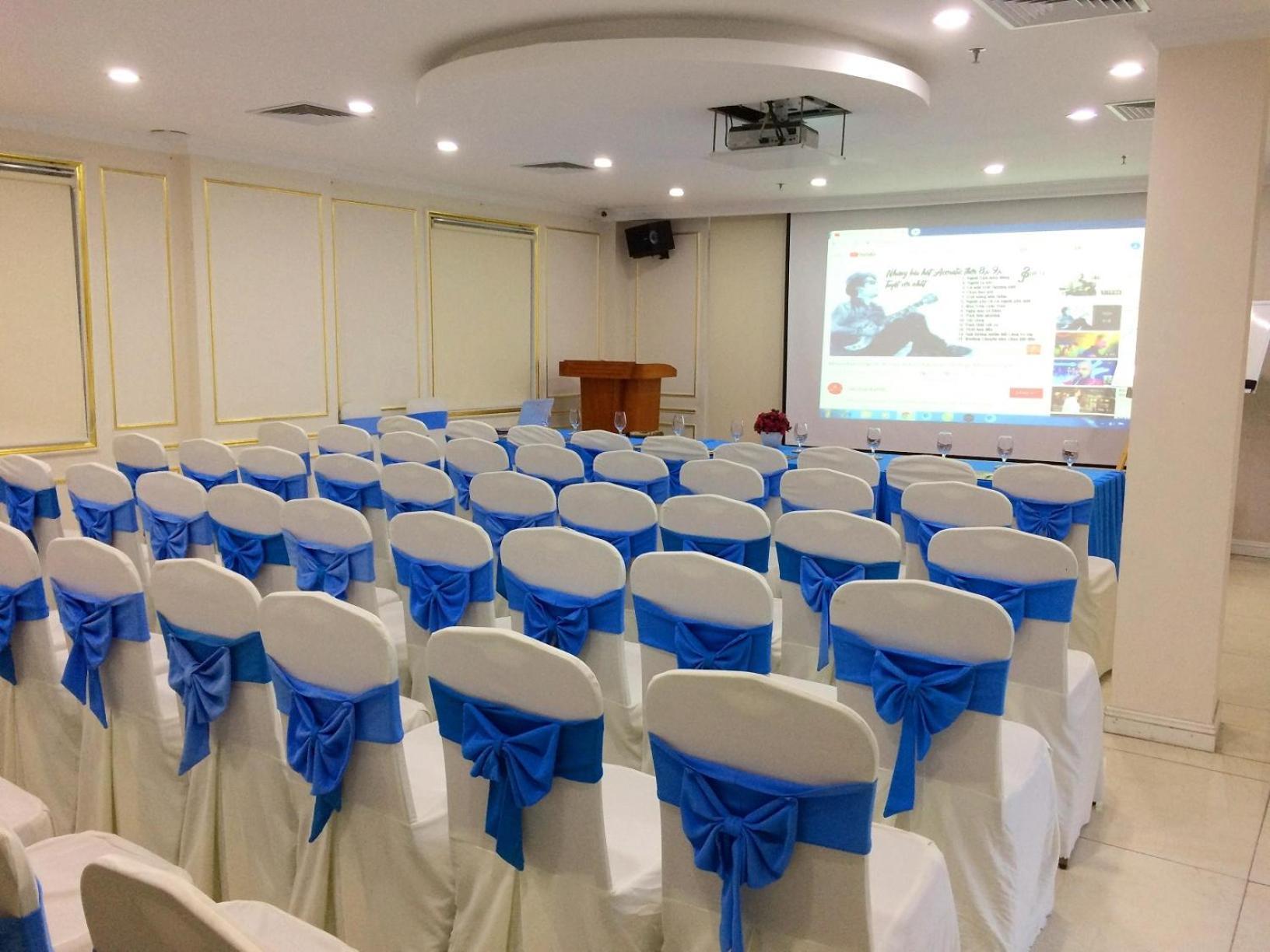 Tuyet Son Hotel 4*