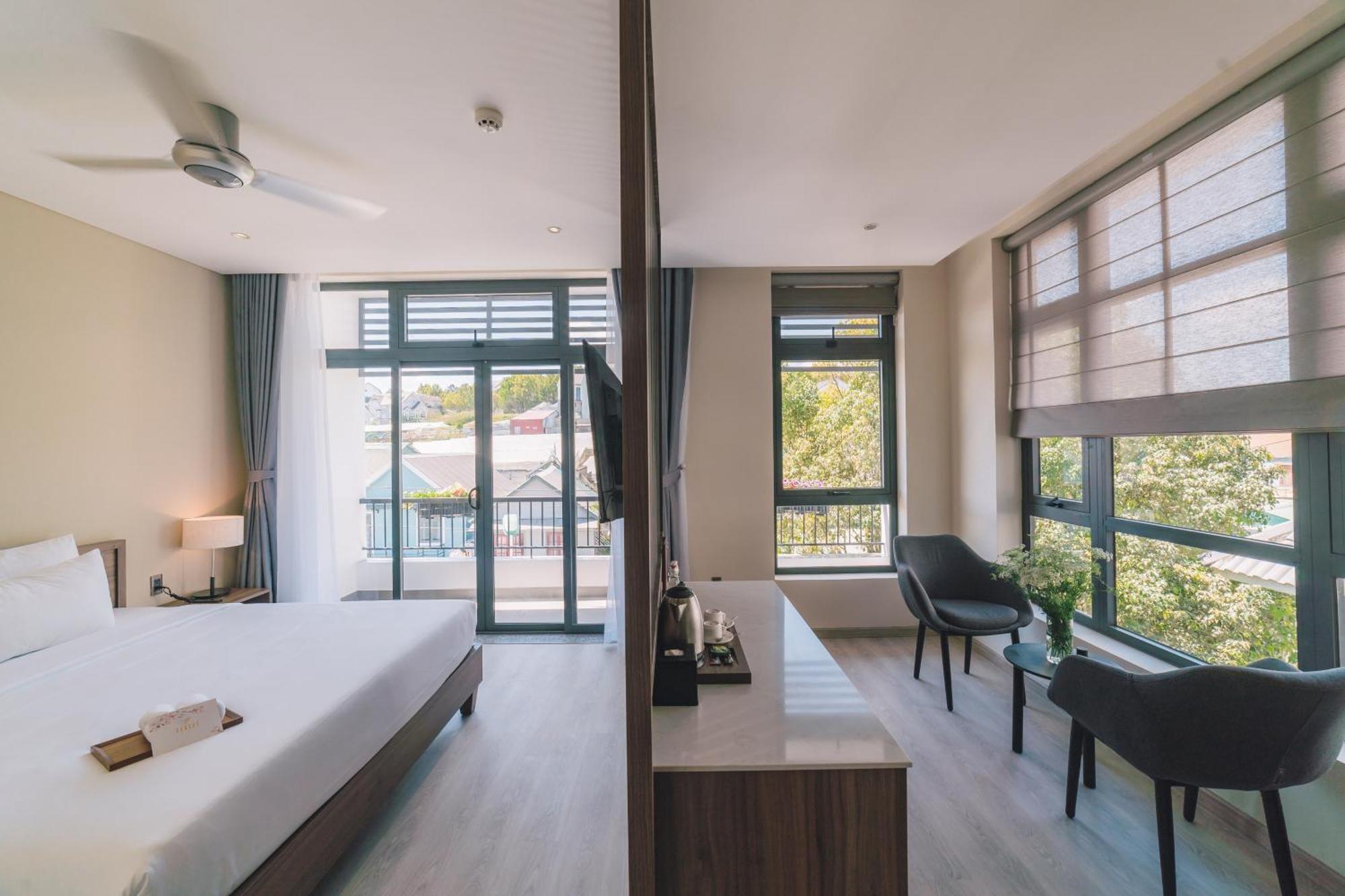 Hotel Canary