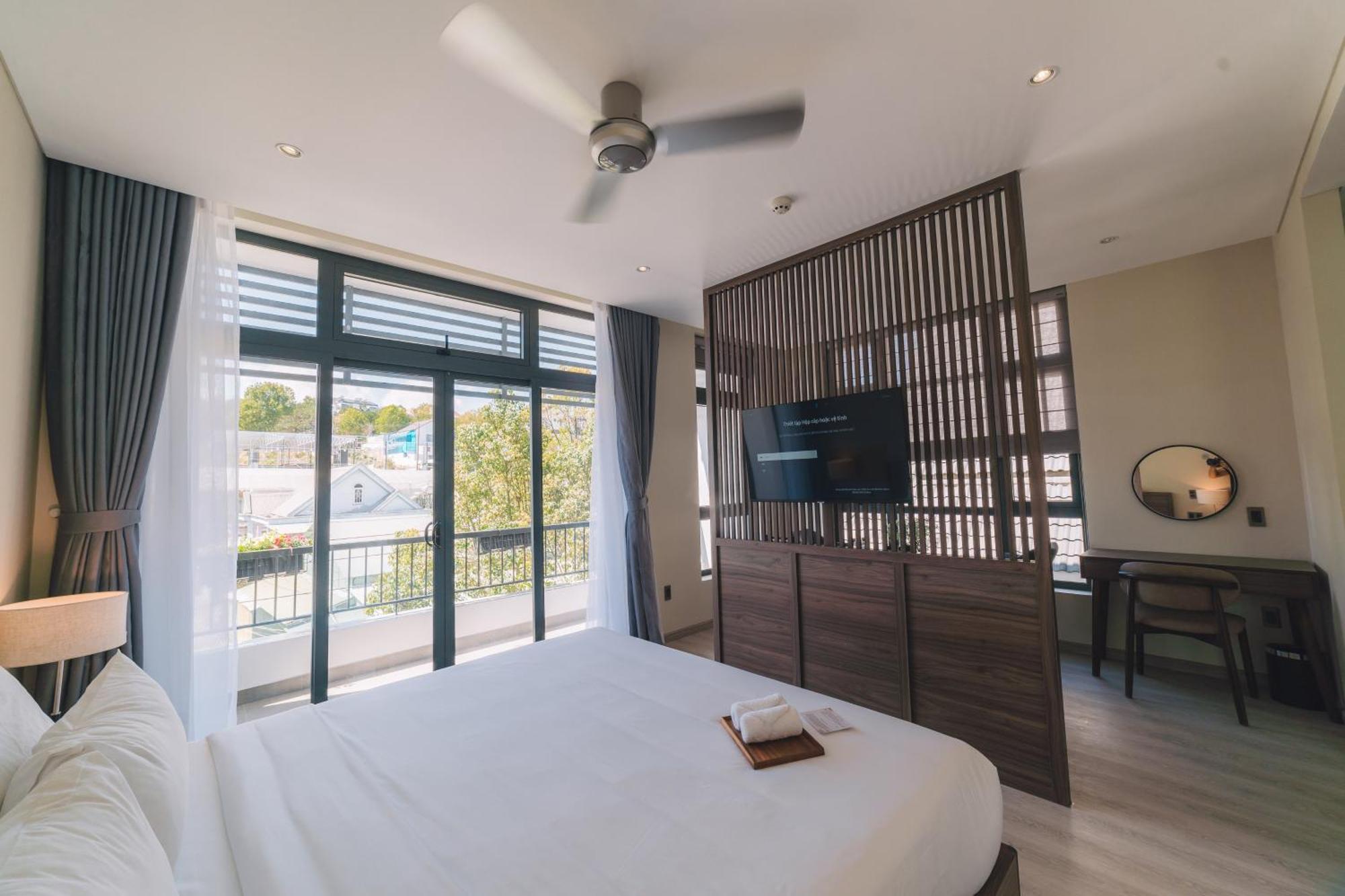 Canary Hotel 3*