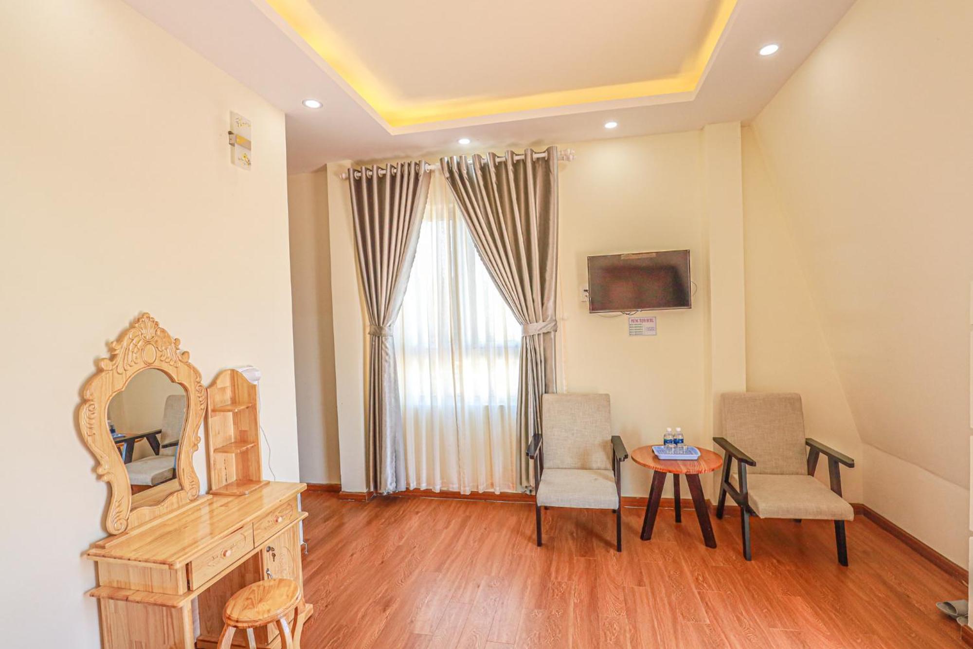 Phung Thinh Hotel 2*