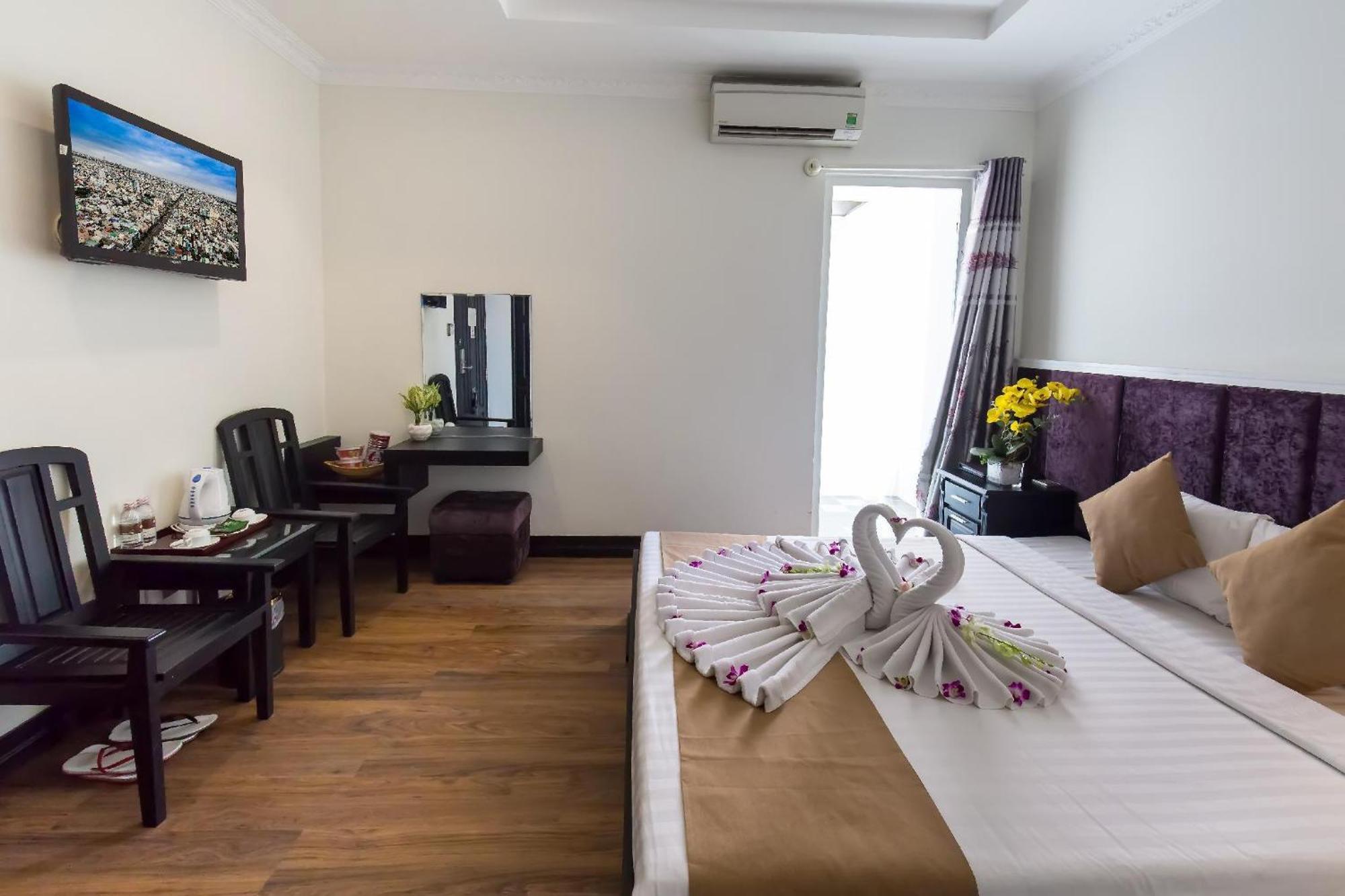 Hotel Adina 3 Star Da Nang