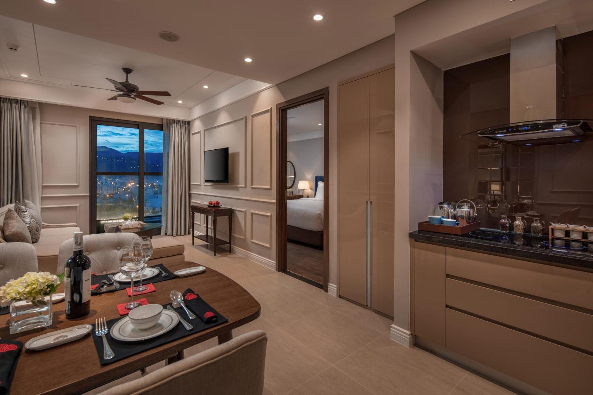 Luxury With Ocean View - 1 Minute To Đà Nẵng