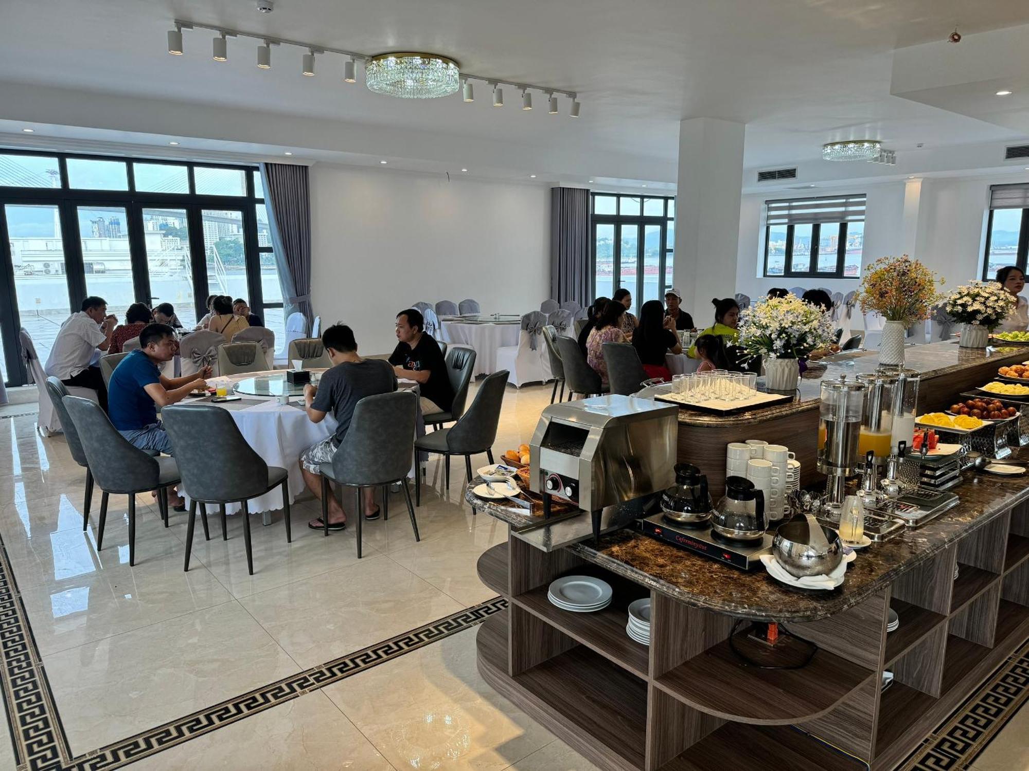 New Ha Long