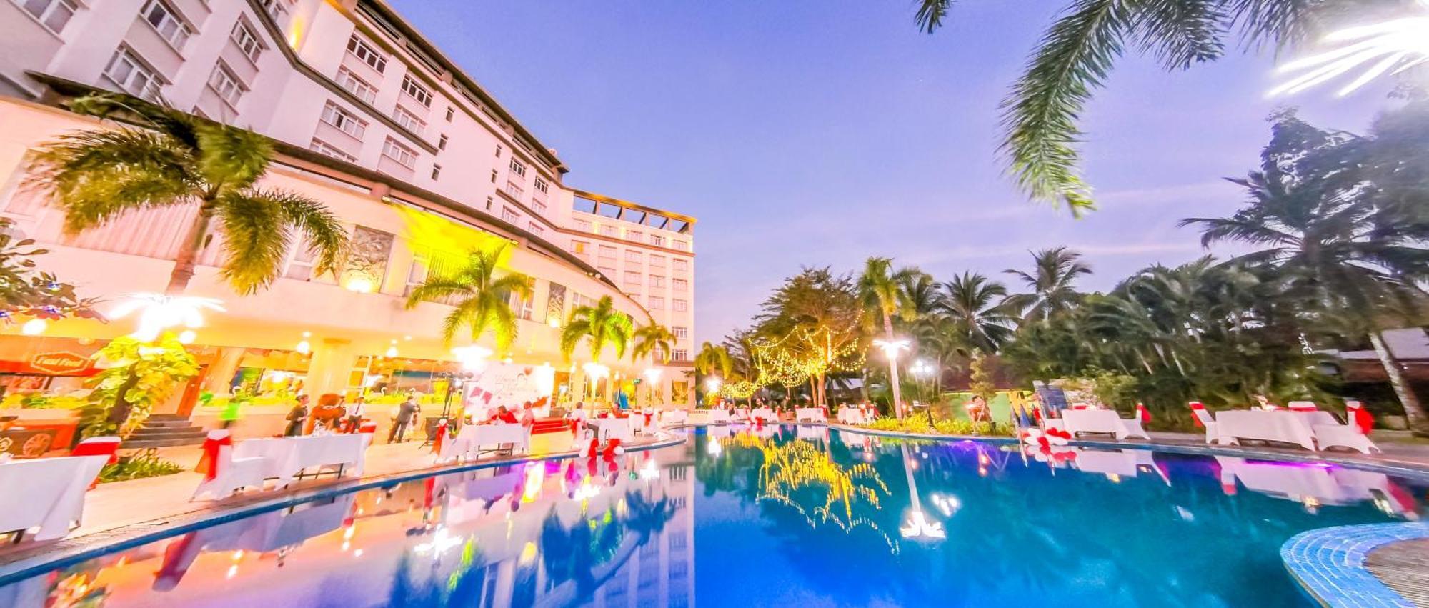 Sai Gon Hotel 4*