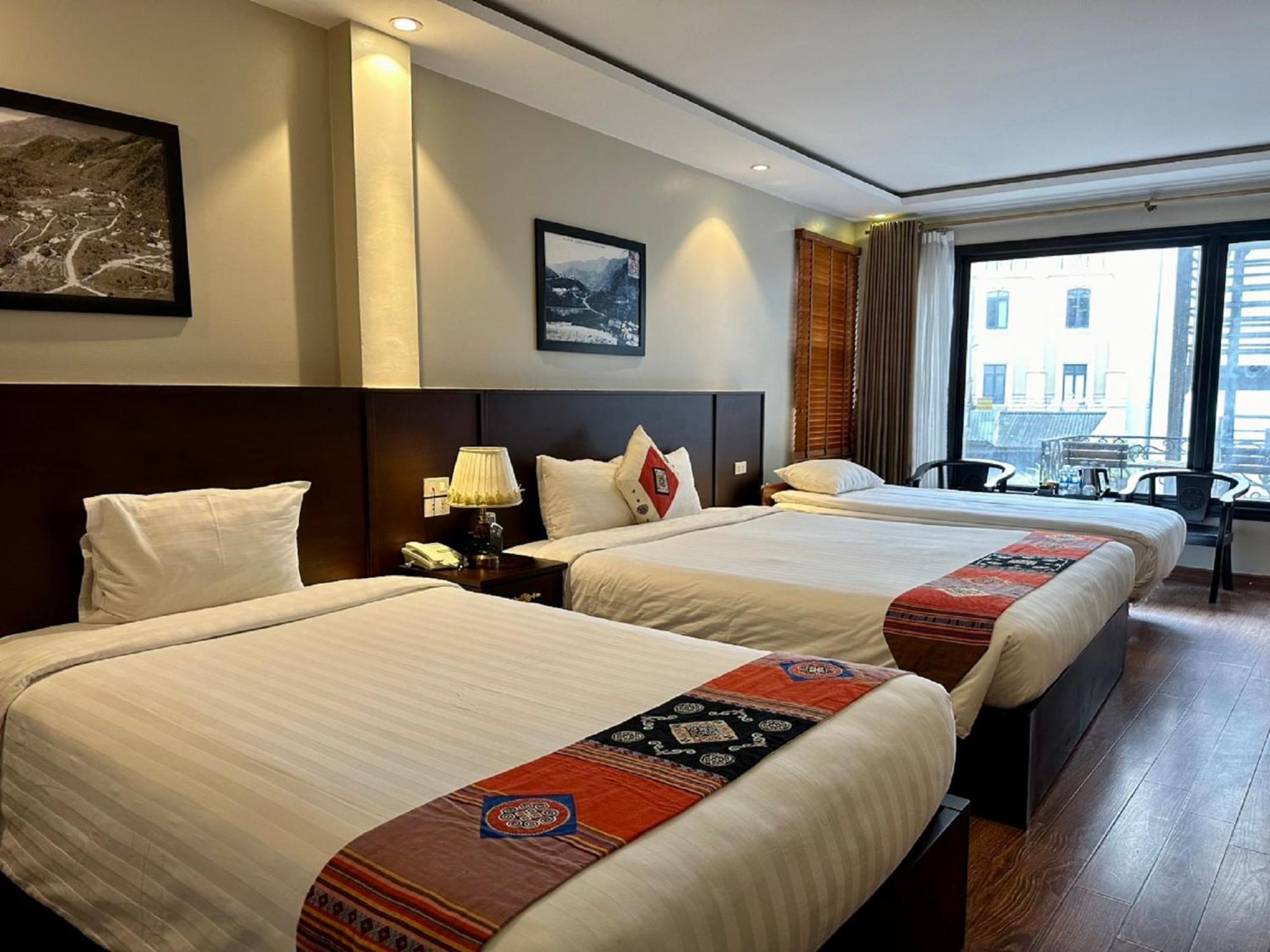 Centre Hotel