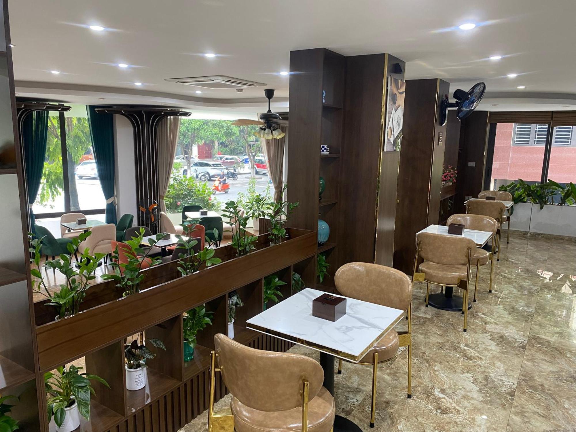 Khach San Hoang Yen 2*