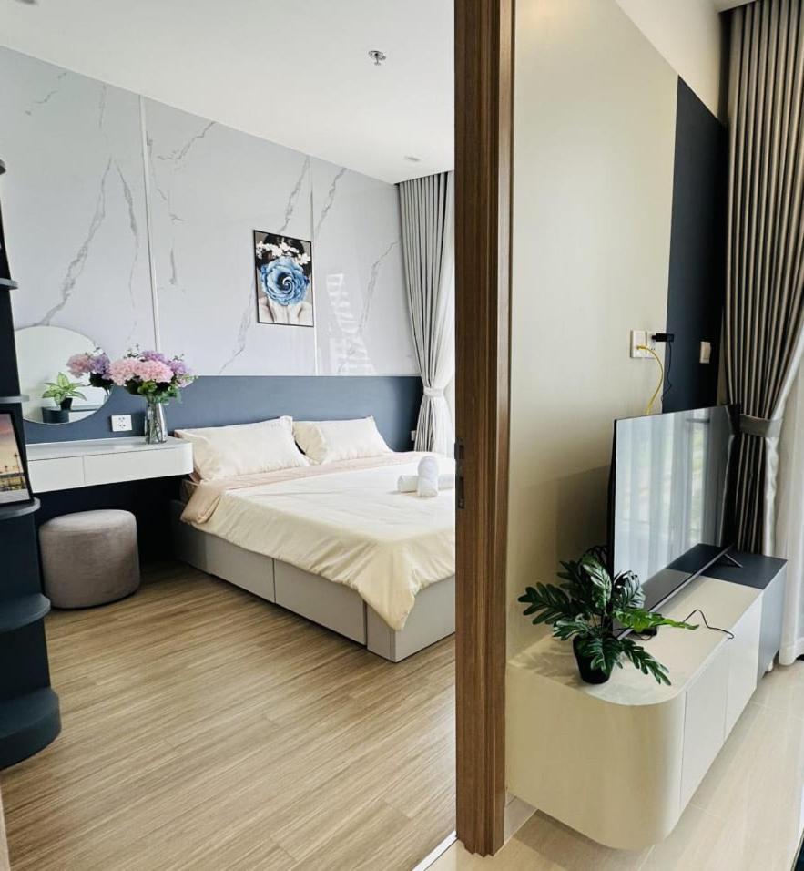 Vinhomes Grand Park--serviced Apartment Long Binh