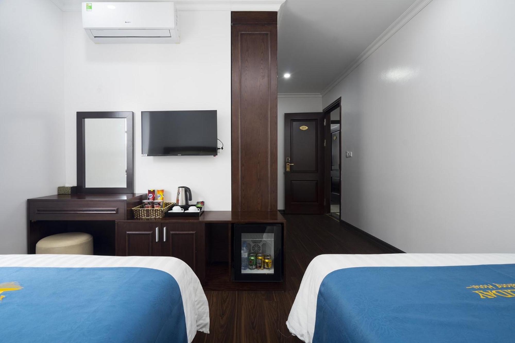 Holidayhotelhalong 4* Ha Long