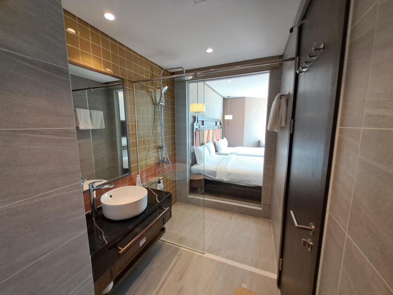 Hotel Apec Mandala
