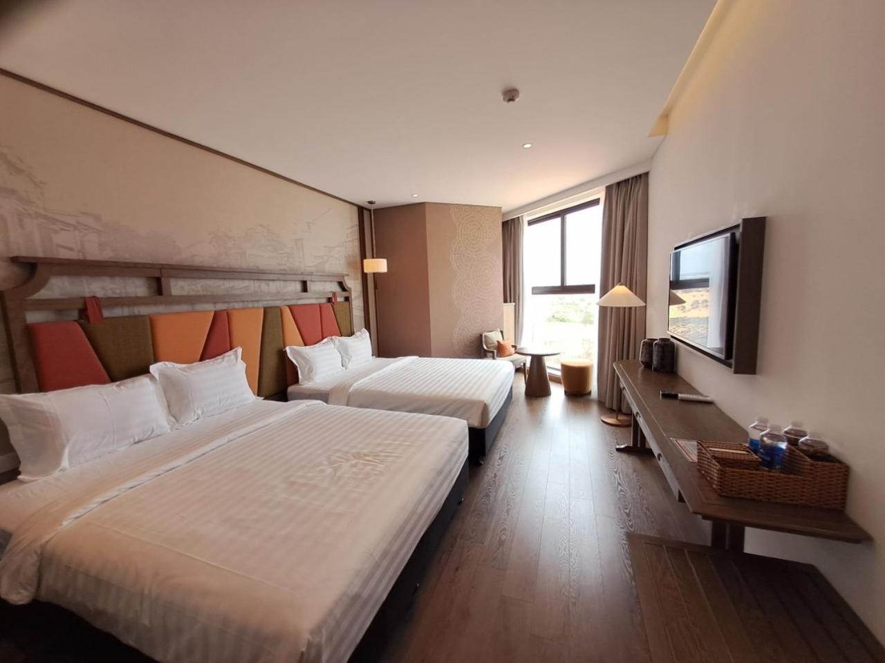Apec Mandala Hotel Mũi Né