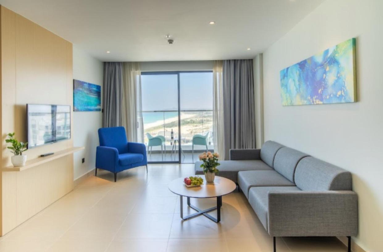 The Sea View Cam Ranh 5*