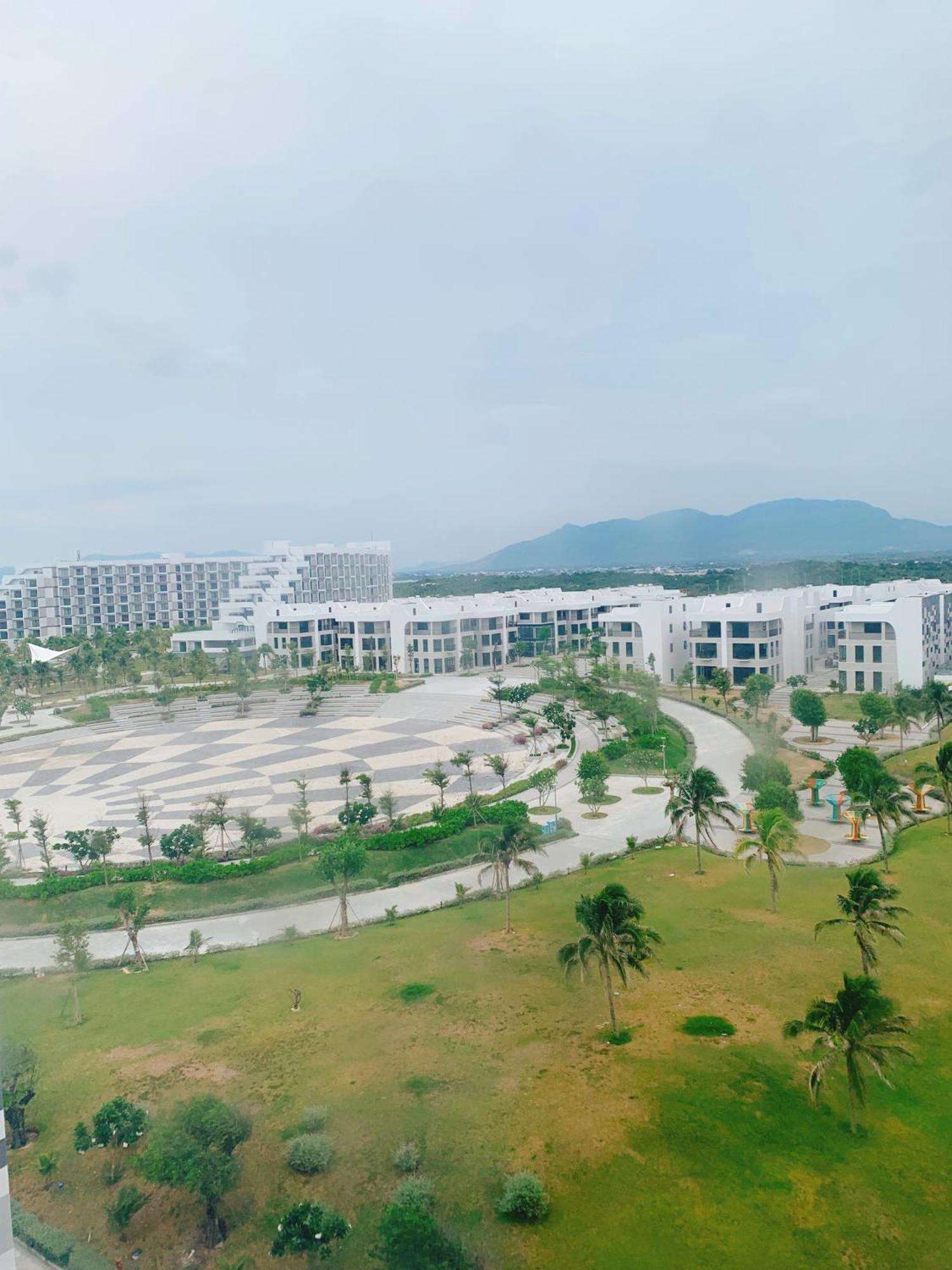 Khách sạn The Sea View Cam Ranh Thon Hoa Da
