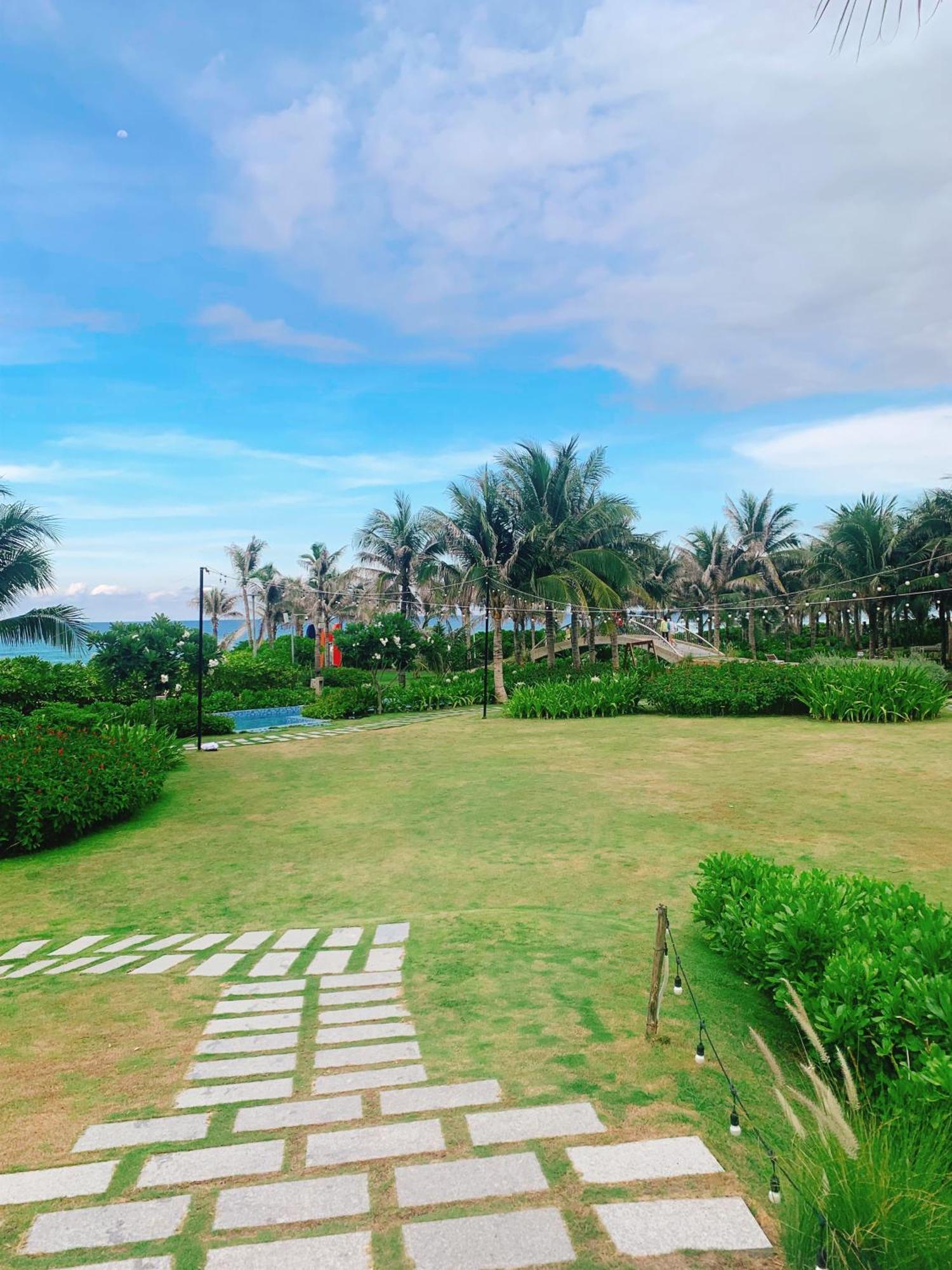 The Sea View Cam Ranh Khách sạn 5*