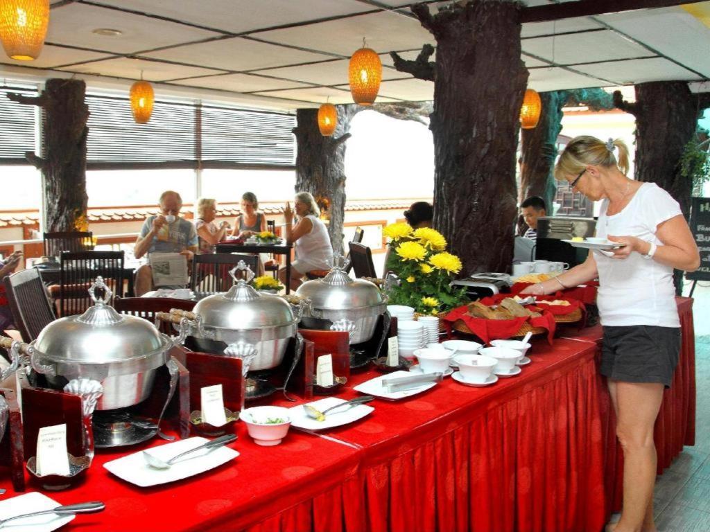Khách sạn Lantern