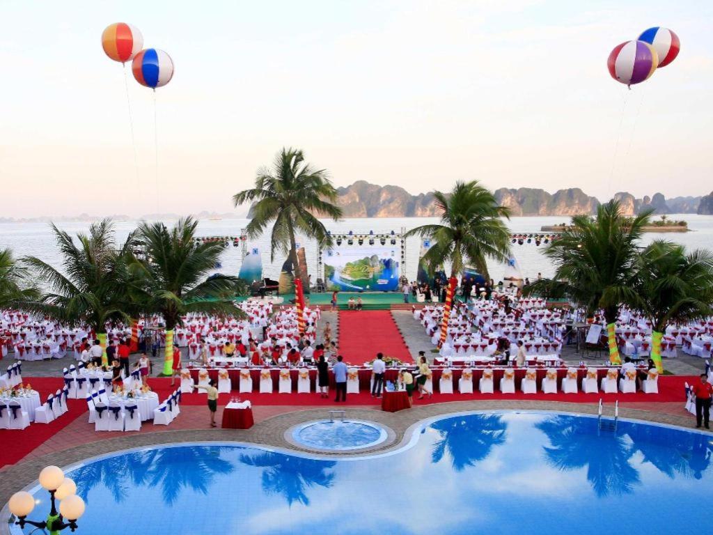 Tuan Chau Resort