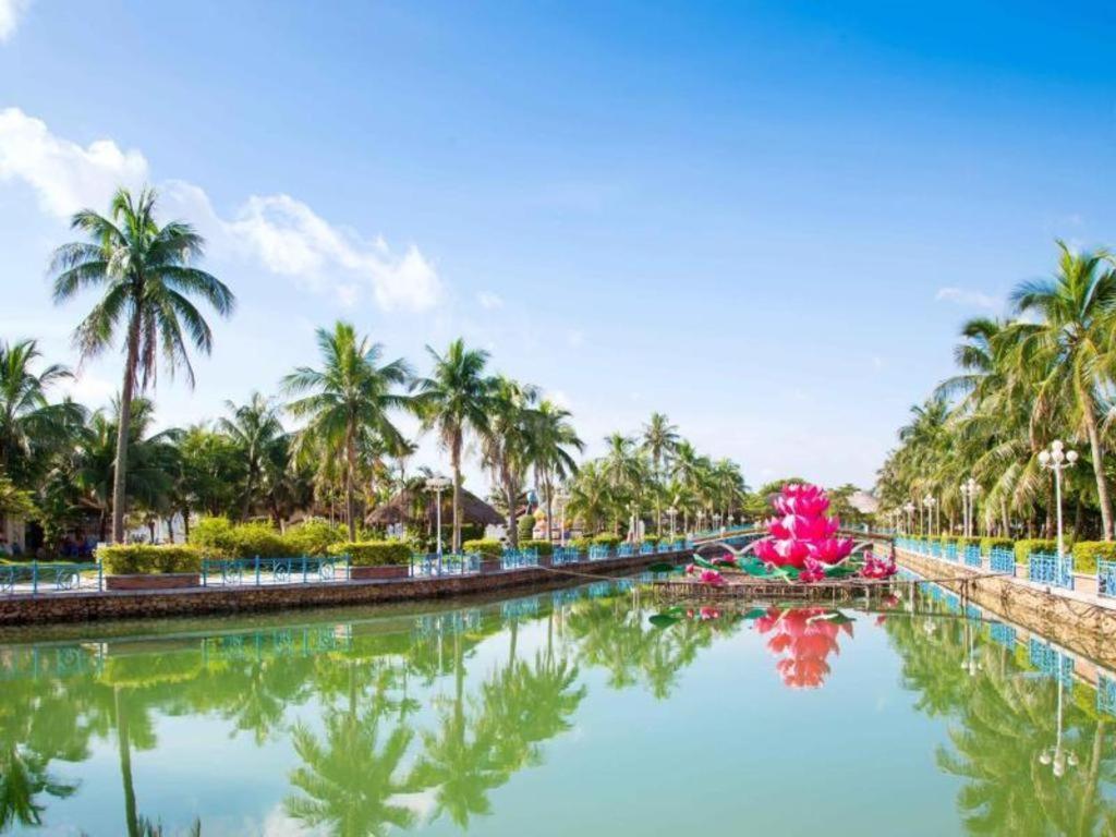 Tuan Chau Resort