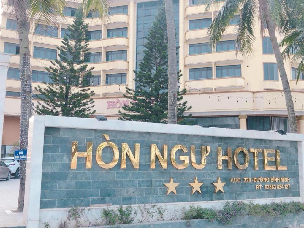 Hon Ngu Cửa Lò