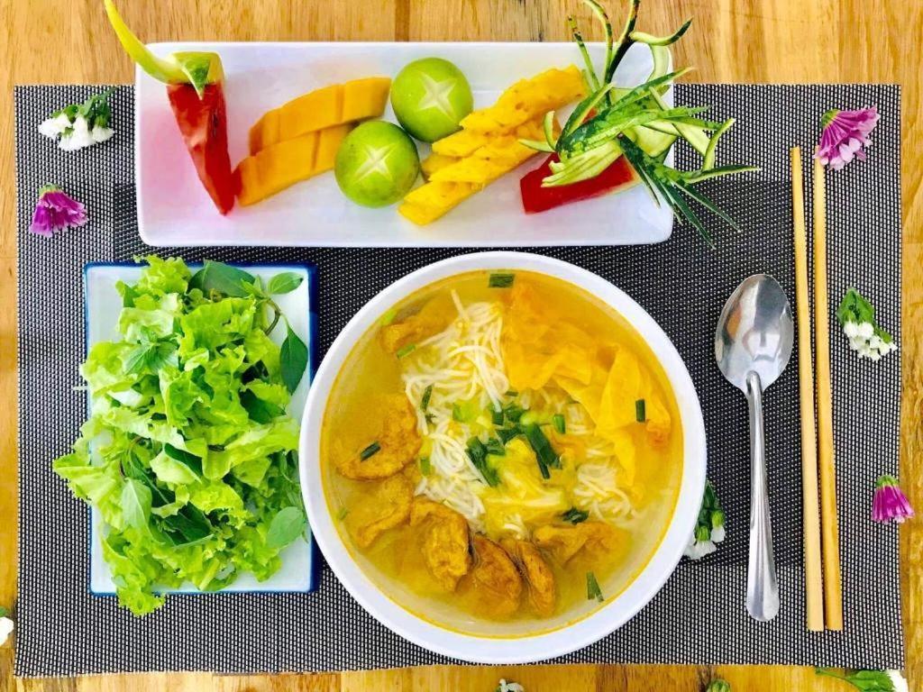 Lis * Da Nang