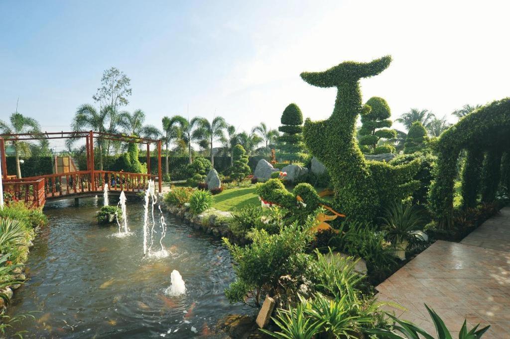 Forever 4* Bến Tre