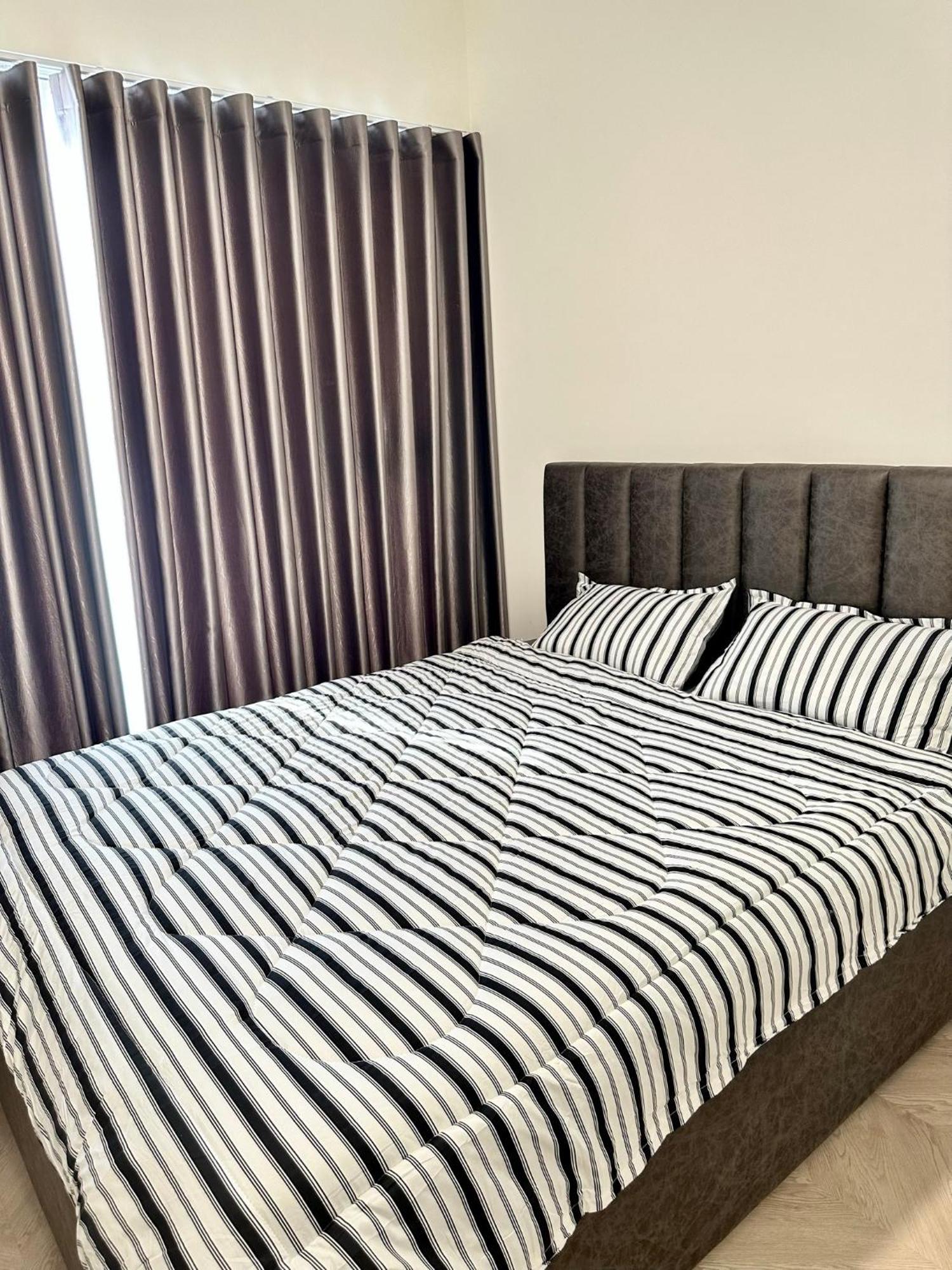 Helen 5 Star Long Binh