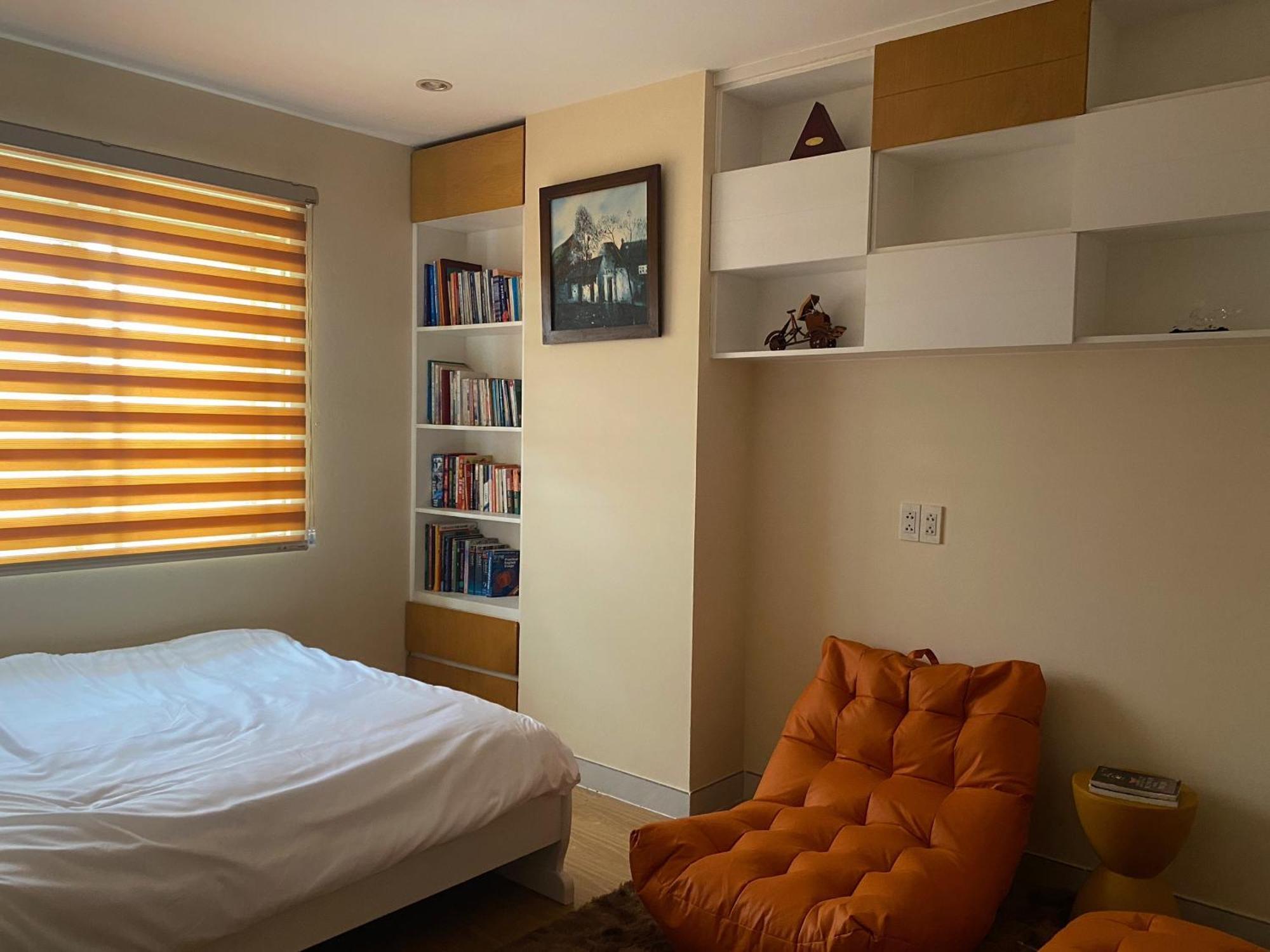 Apartment Airport Pick Up Free, Lai Gia Khi Thue Dai