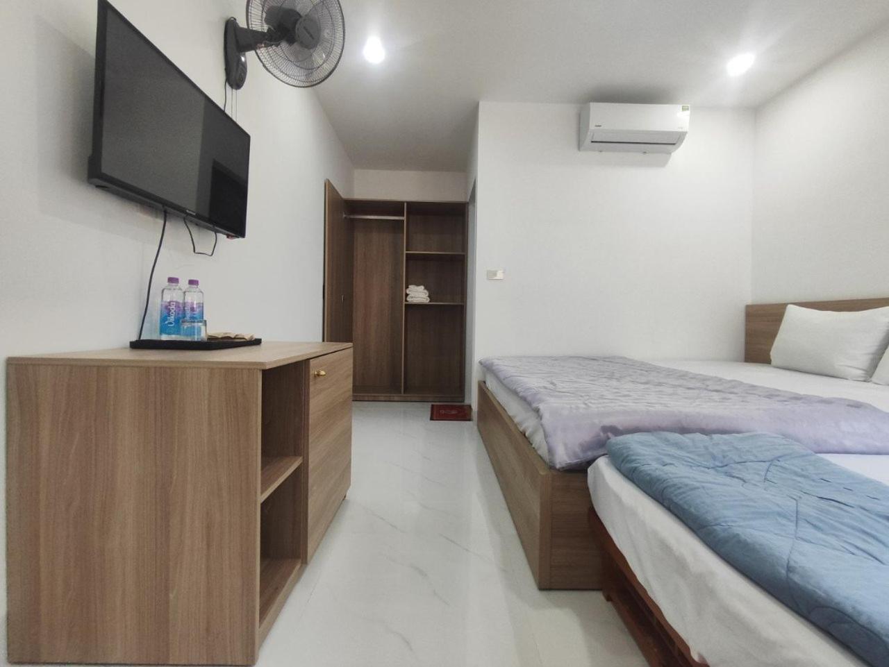 Gem Island Resort