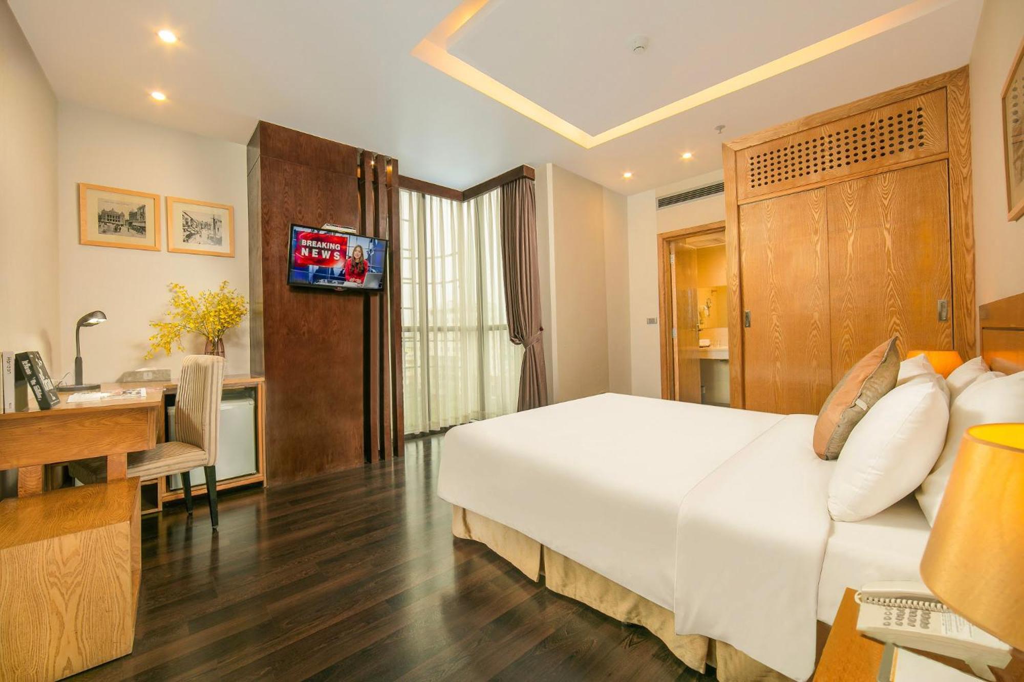 Parkside Sunline Hotel 4*