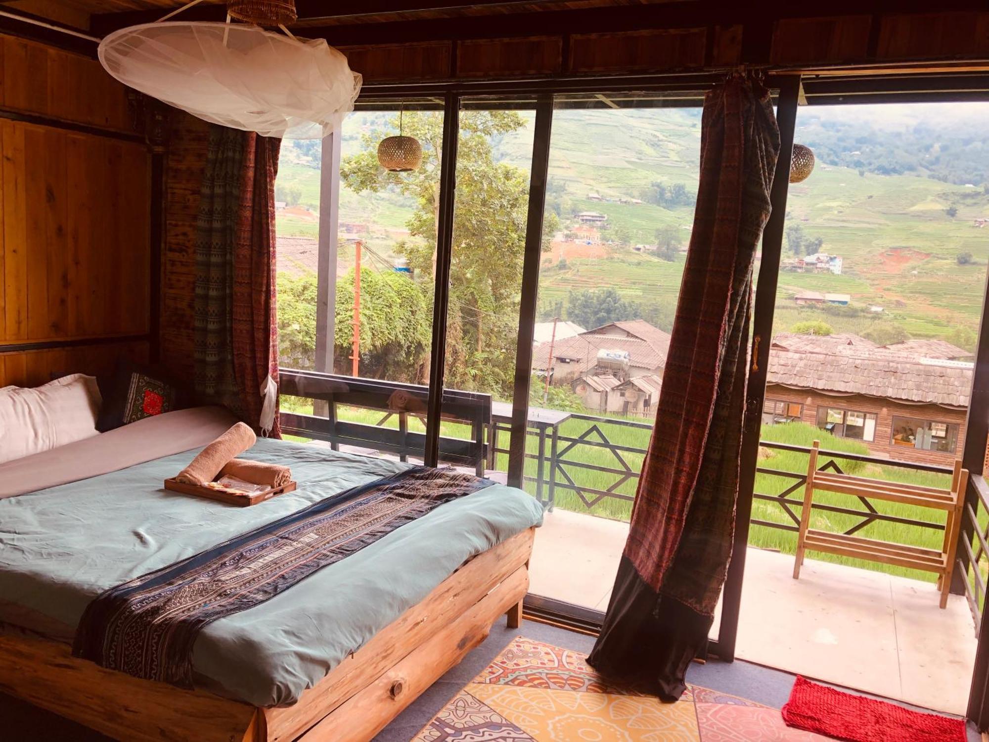 Plum Eco House Hotel *