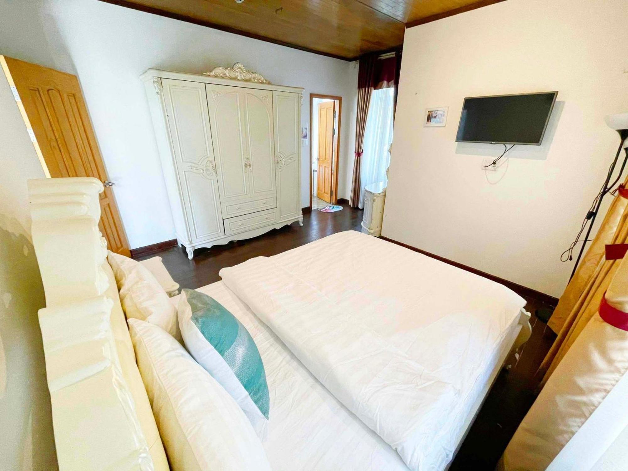 Luxury Khoi Nghia Bac Son Gan Cho Dem - Gan Ho Xuan Huong Villa