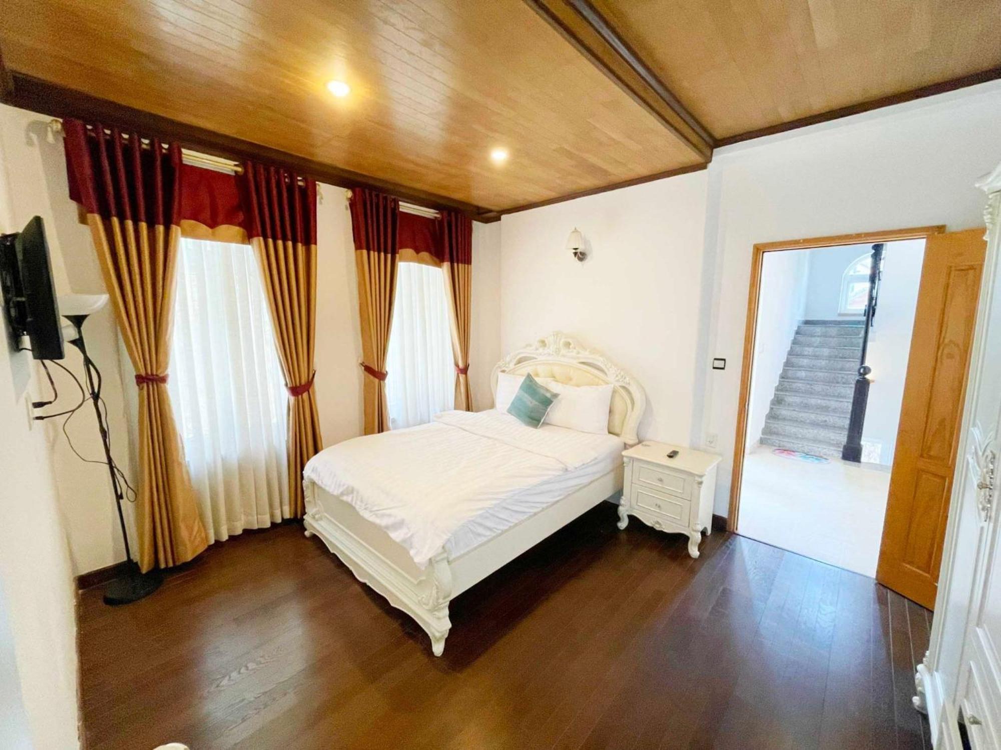 Luxury Khoi Nghia Bac Son Gan Cho Dem - Gan Ho Xuan Huong