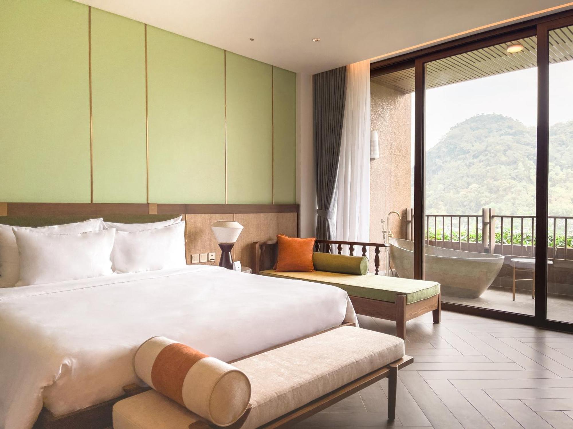 Mandala Retreats Kim Boi 5*