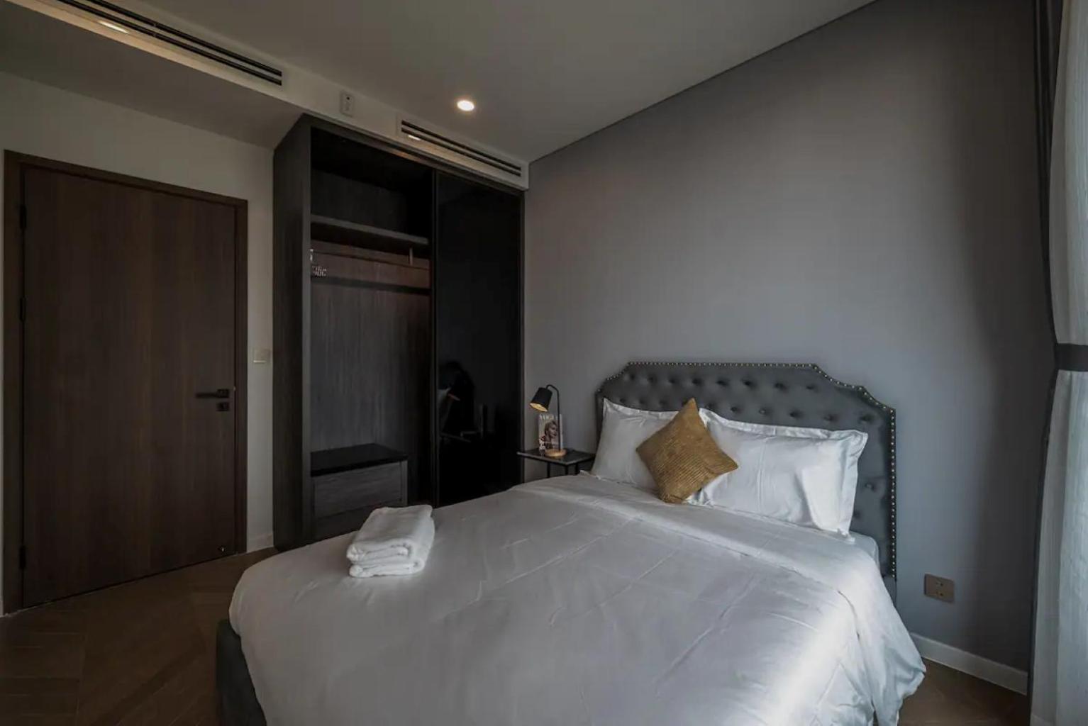 Lumiere Riverside - Luxury District 2 *