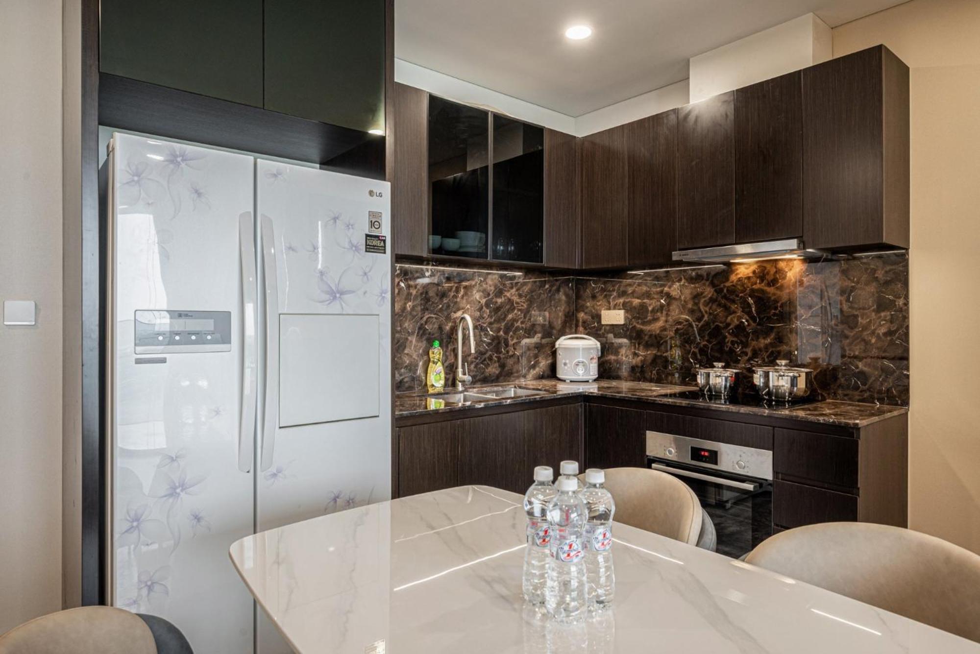 Apartment Lumiere Riverside - Luxury District 2 *