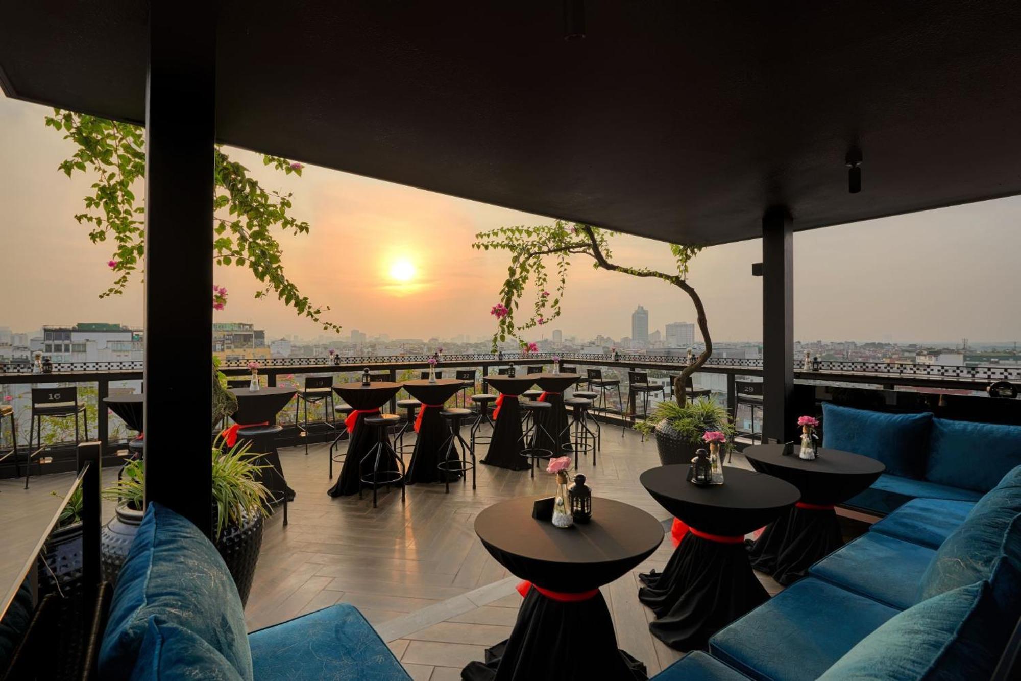 La Siesta Premium Hàng Bè Hà Nội Khách sạn Hà Nội