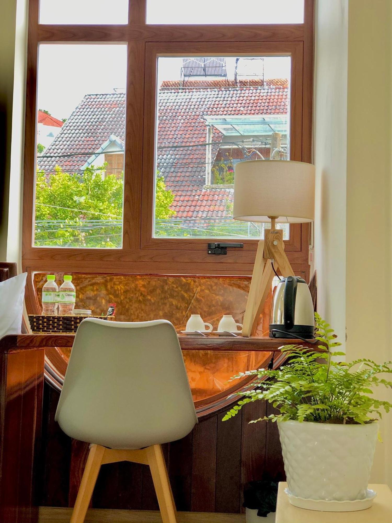 Nang Mai Homestay *