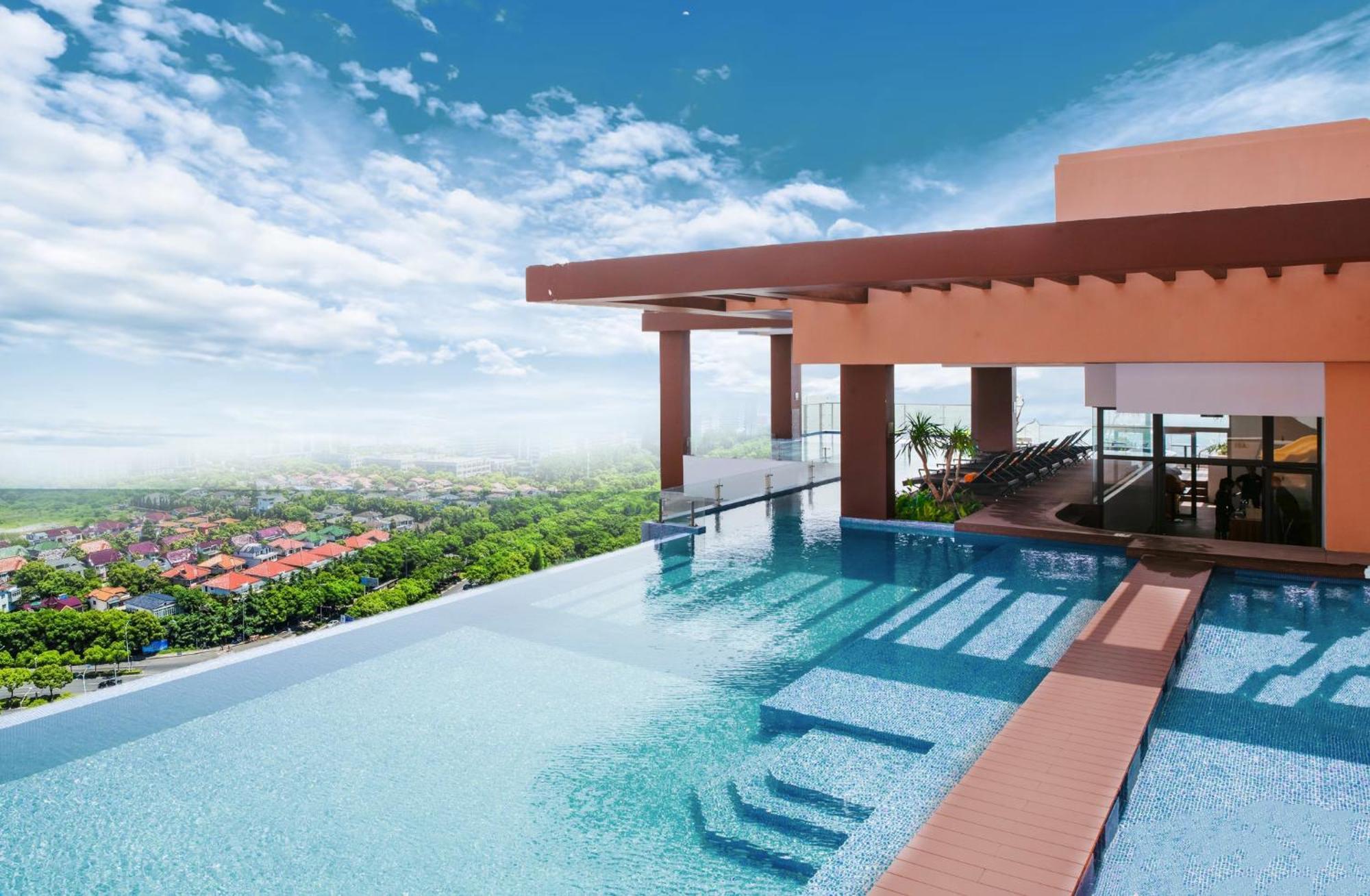 Hotel La Vela 5*